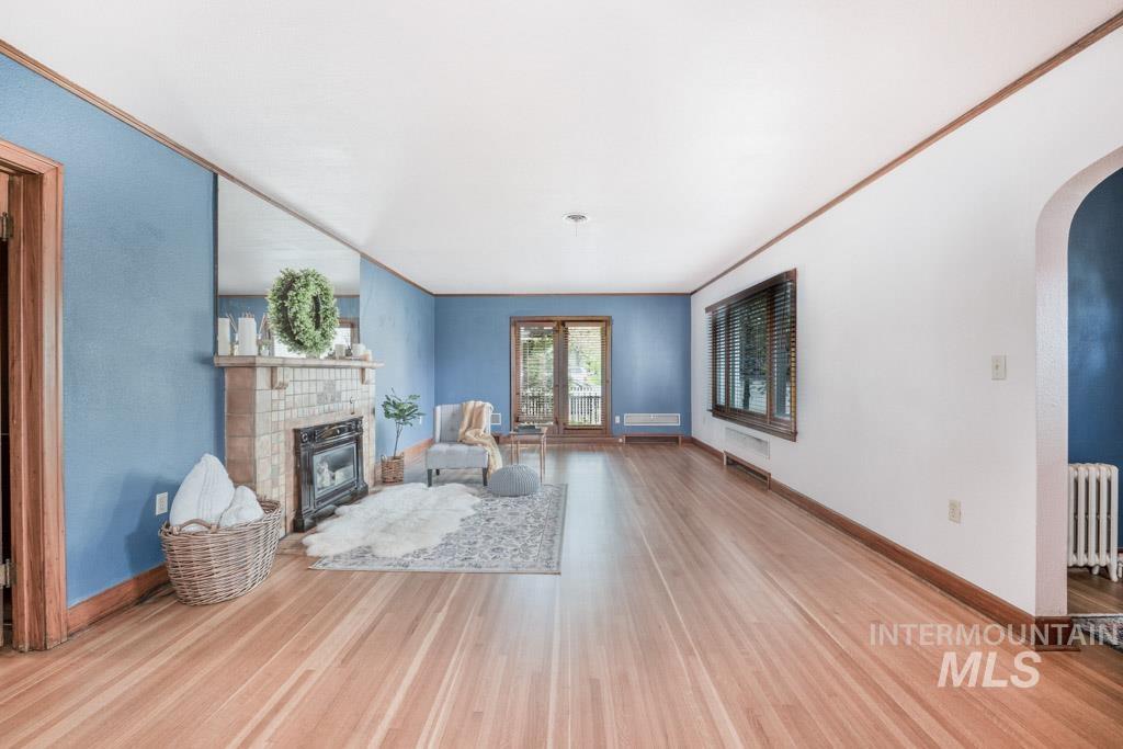 221 7TH AVE, Lewiston, Idaho 83501, 4 Bedrooms, 3 Bathrooms, Residential For Sale, Price $418,000, 98996306