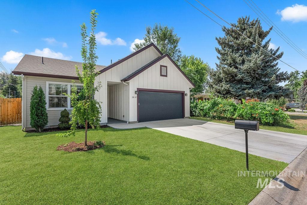 2837 W Lemhi St., Boise, Idaho 83705, 4 Bedrooms, 2.5 Bathrooms, Residential For Sale, Price $695,000, 98996307