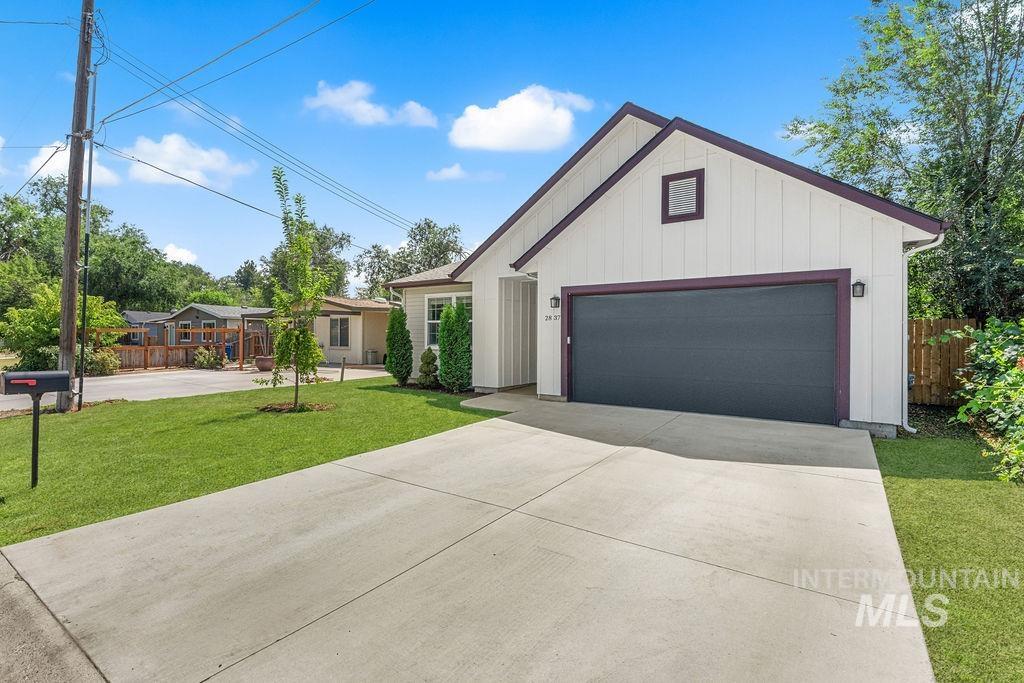 2837 W Lemhi St., Boise, Idaho 83705, 4 Bedrooms, 2.5 Bathrooms, Residential For Sale, Price $695,000, 98996307