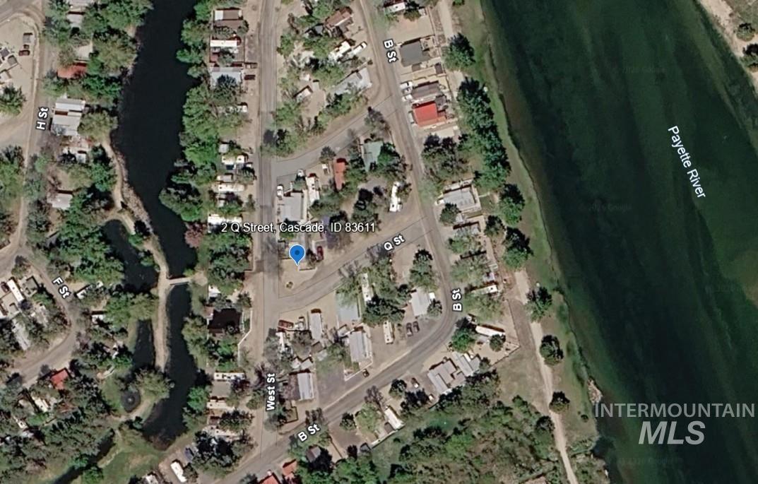 2 Q Street, Cascade, Idaho 83611, 1 Bedroom, 1.5 Bathrooms, Residential For Sale, Price $280,000, 98996310