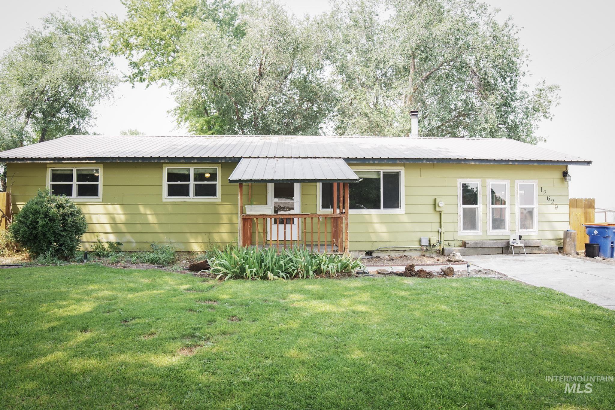 12629 S Sonora Ave, Kuna, Idaho 83634, 3 Bedrooms, 1.5 Bathrooms, Residential For Sale, Price $499,000,MLS 98996311