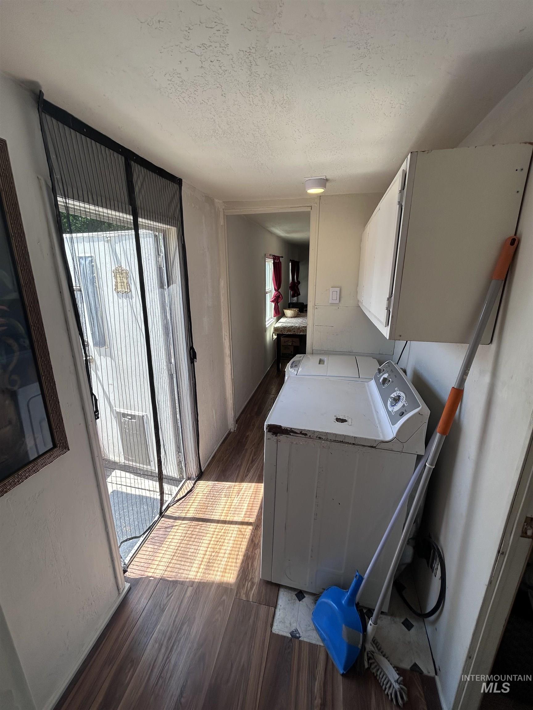 290 NE Pearl St, Mountain Home, Idaho 83647, 2 Bedrooms, 2 Bathrooms, Residential For Sale, Price $16,000, 98996313