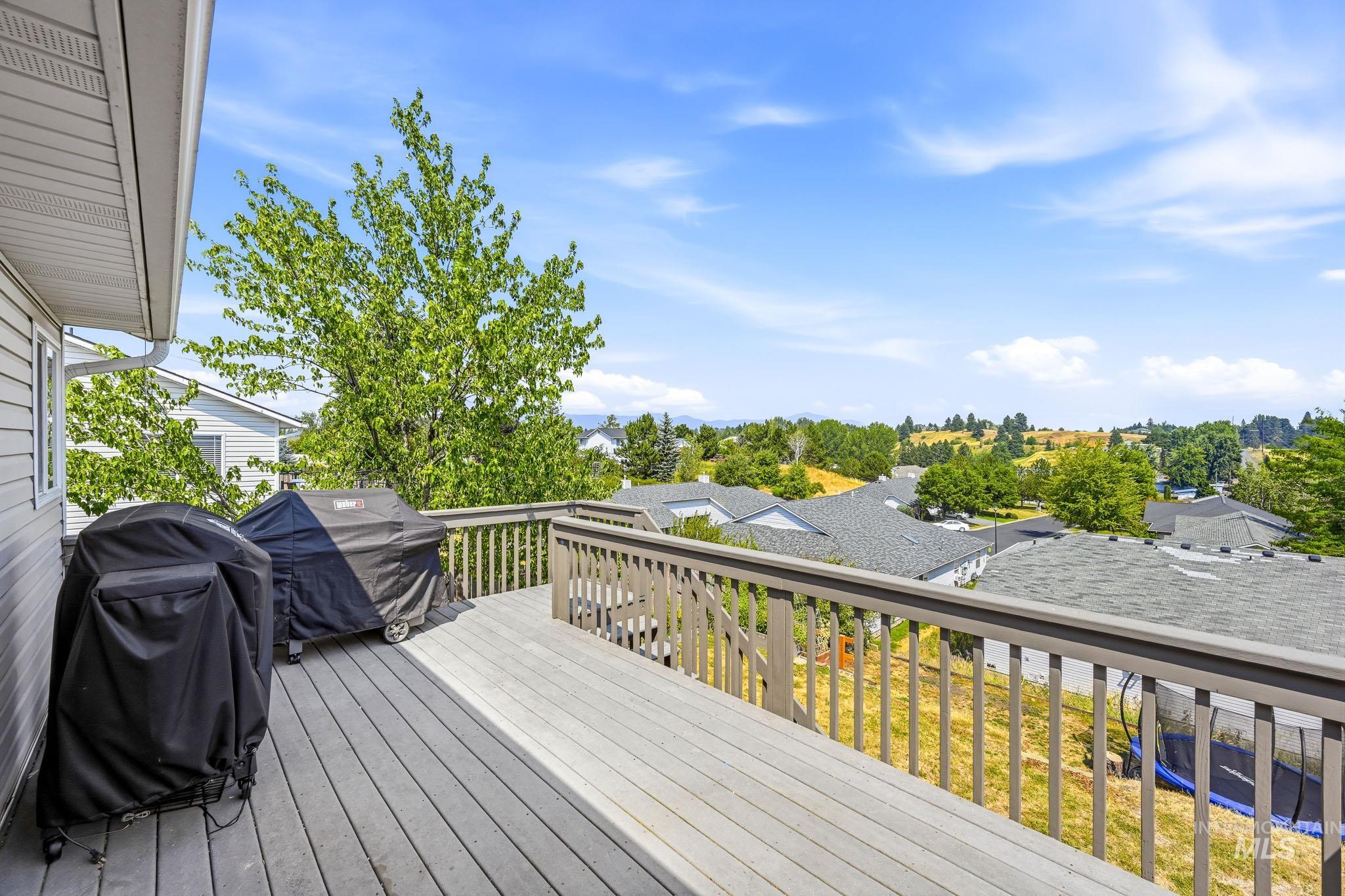 1350 Franklin Road, Moscow, Idaho 83843, 4 Bedrooms, 2 Bathrooms, Residential For Sale, Price $505,000, 98996315