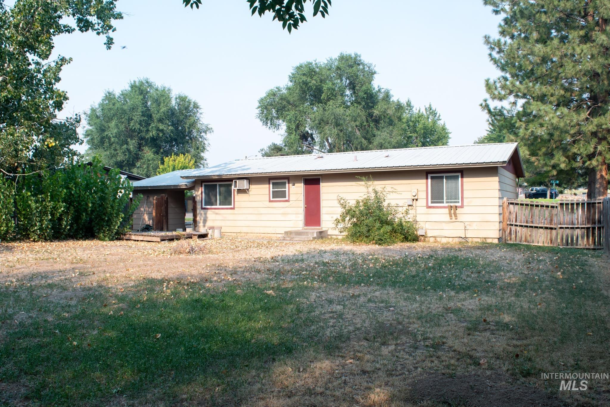 1801 W 6th, Weiser, Idaho 83672, 3 Bedrooms, 1 Bathroom, Residential For Sale, Price $252,826, 98996316