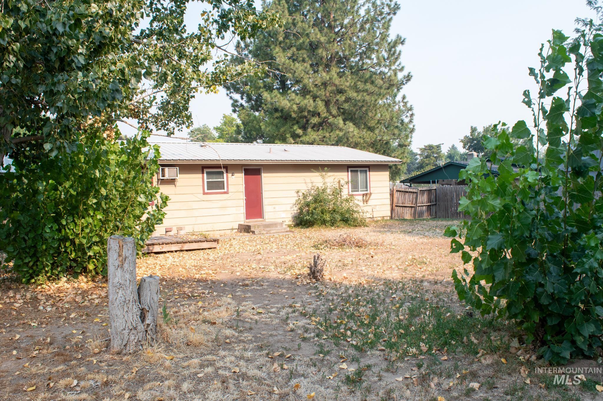 1801 W 6th, Weiser, Idaho 83672, 3 Bedrooms, 1 Bathroom, Residential For Sale, Price $252,826, 98996316