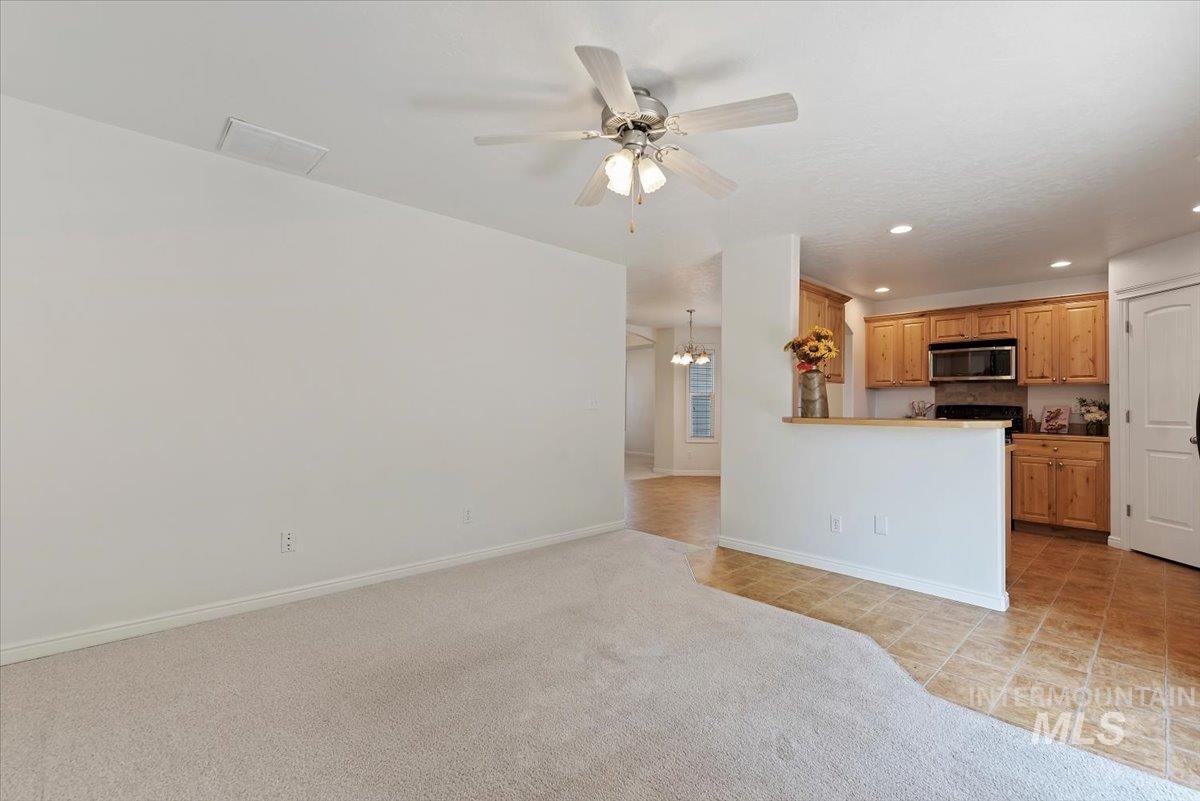 1512 S Florence St, Nampa, Idaho 83686, 4 Bedrooms, 2.5 Bathrooms, Residential For Sale, Price $439,900, 98996318