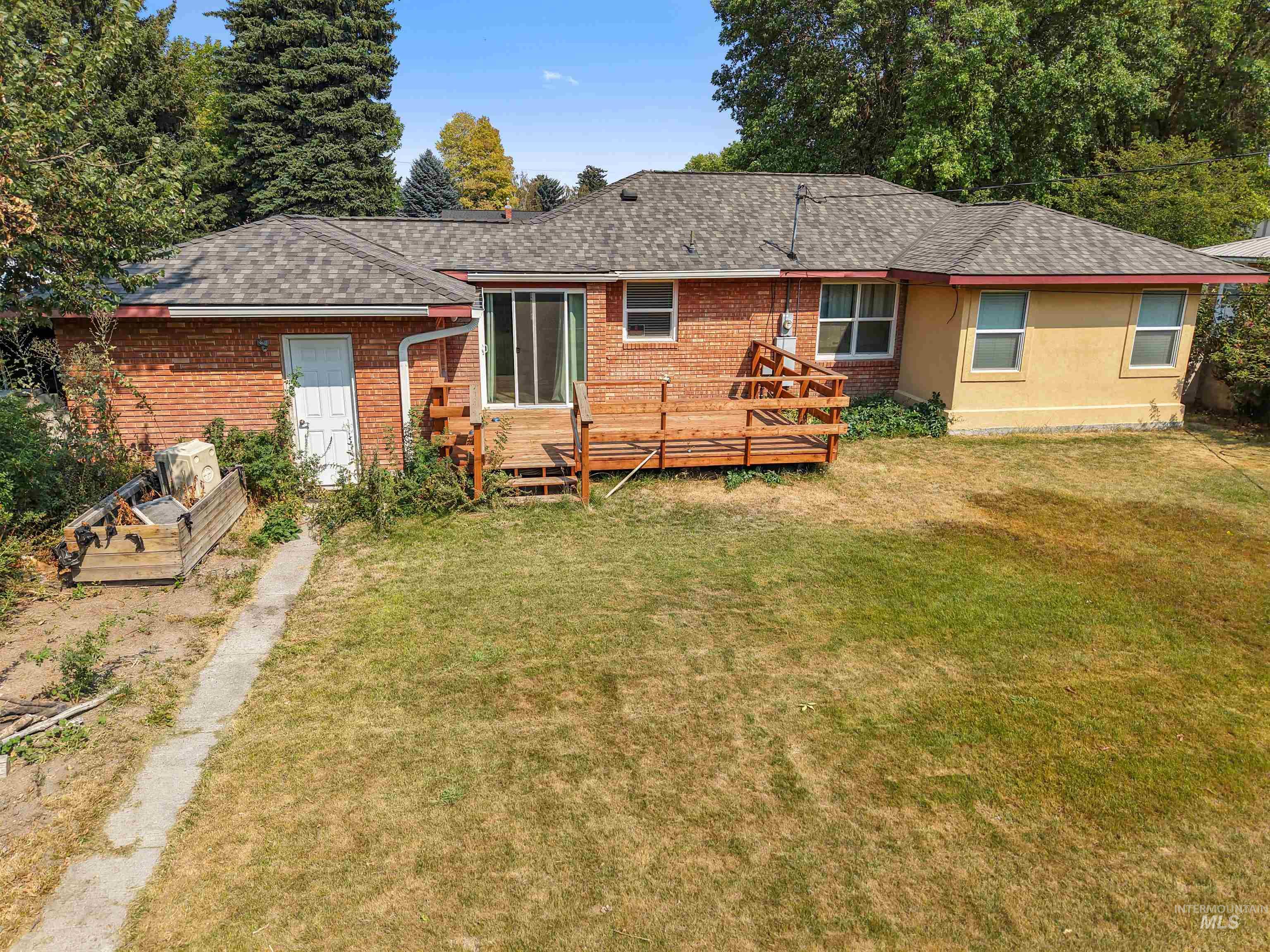 2040 Conant, Burley, Idaho 83318, 4 Bedrooms, 3 Bathrooms, Residential For Sale, Price $365,000, 98996320