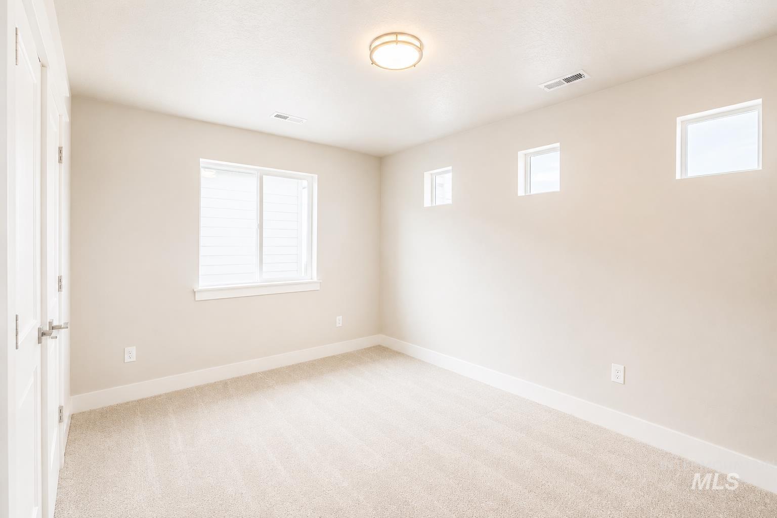 684 S Cassandra Ave, Kuna, Idaho 83634, 4 Bedrooms, 3.5 Bathrooms, Residential For Sale, Price $584,800, 98996322