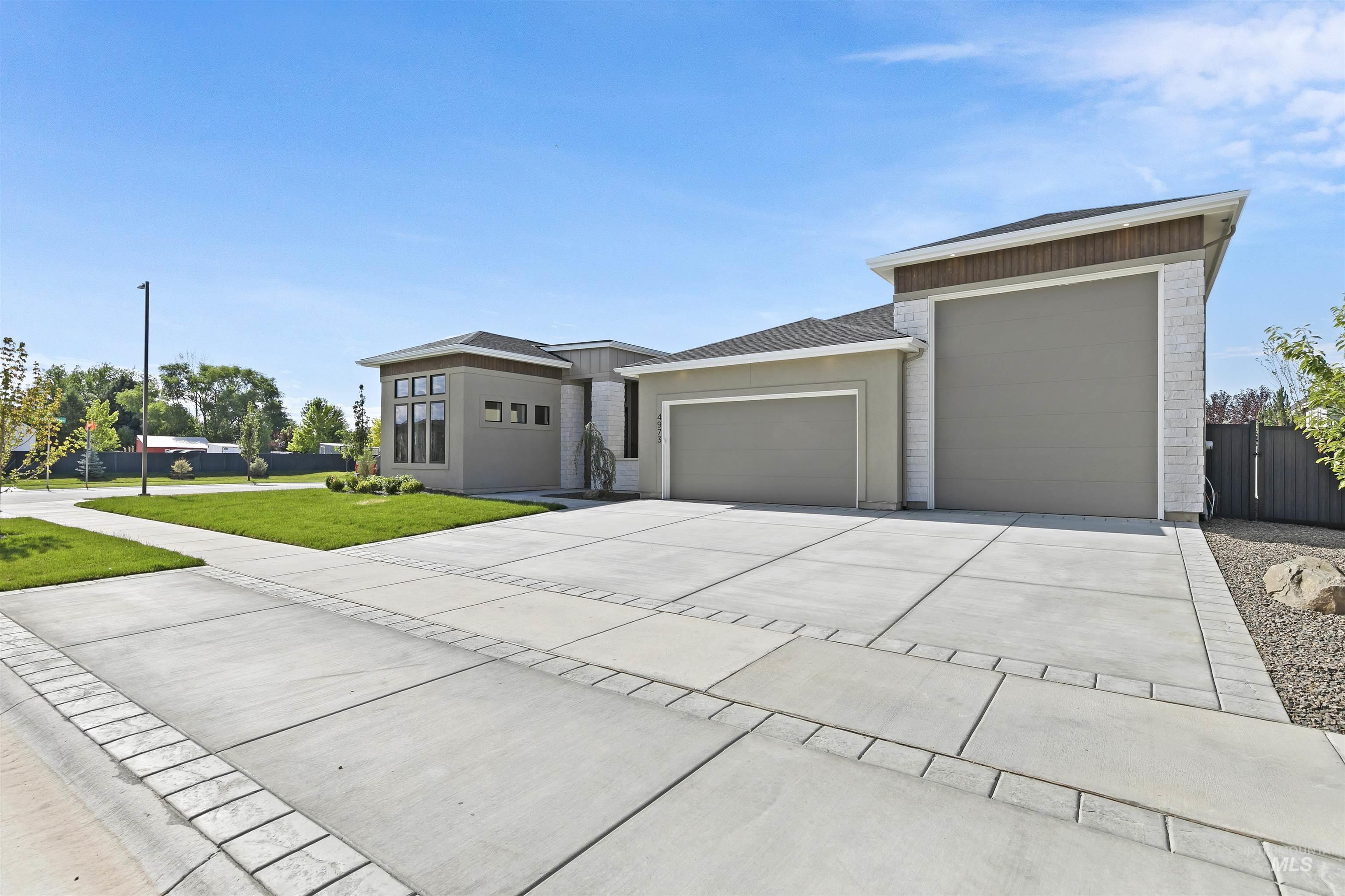 4973 W Braveheart St., Eagle, Idaho 83616, 3 Bedrooms, 2 Bathrooms, Residential For Sale, Price $1,249,900, 98996323