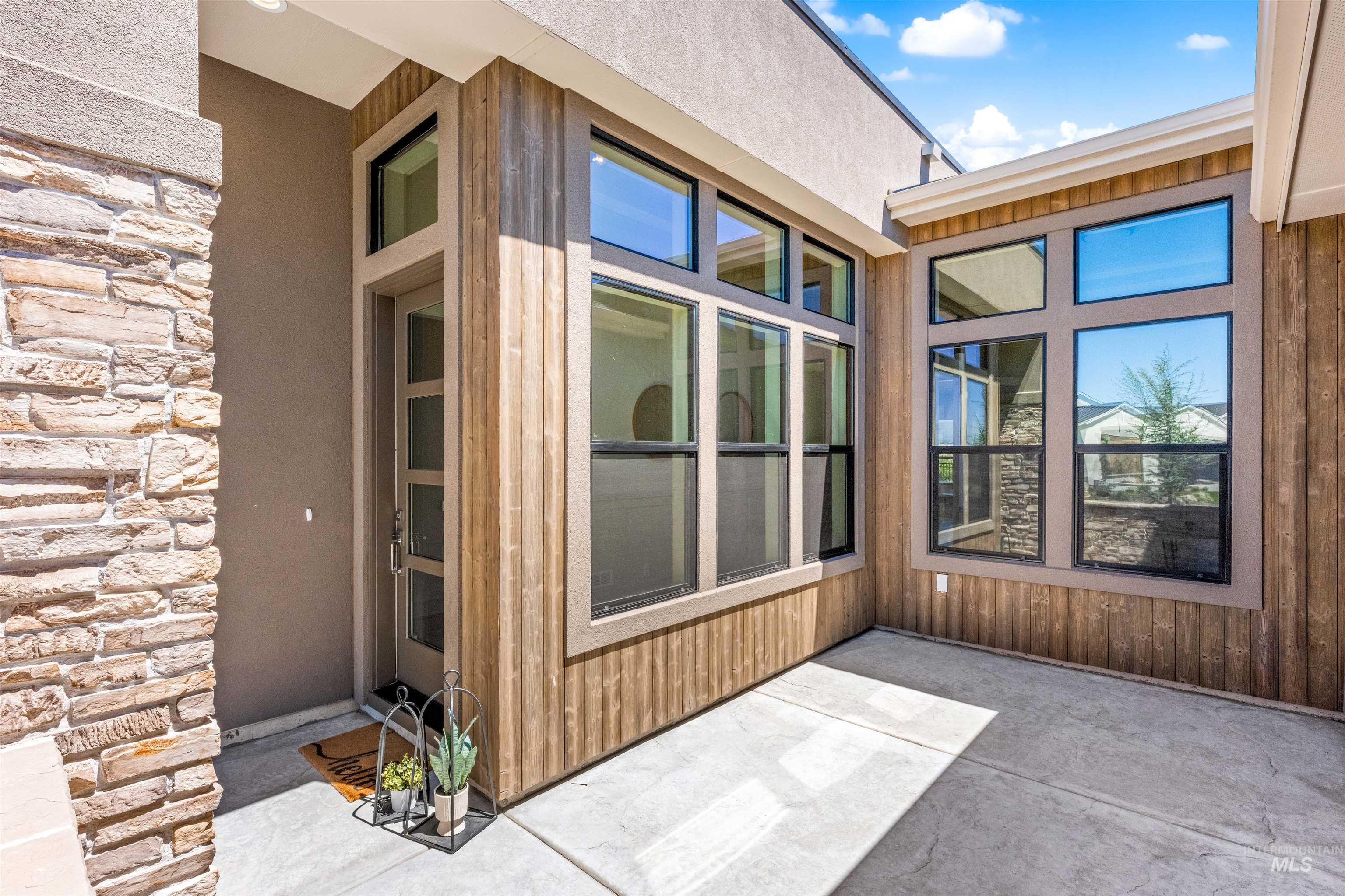 2346 N Annadale Pl, Eagle, Idaho 83616, 3 Bedrooms, 2 Bathrooms, Residential For Sale, Price $1,174,900, 98996324