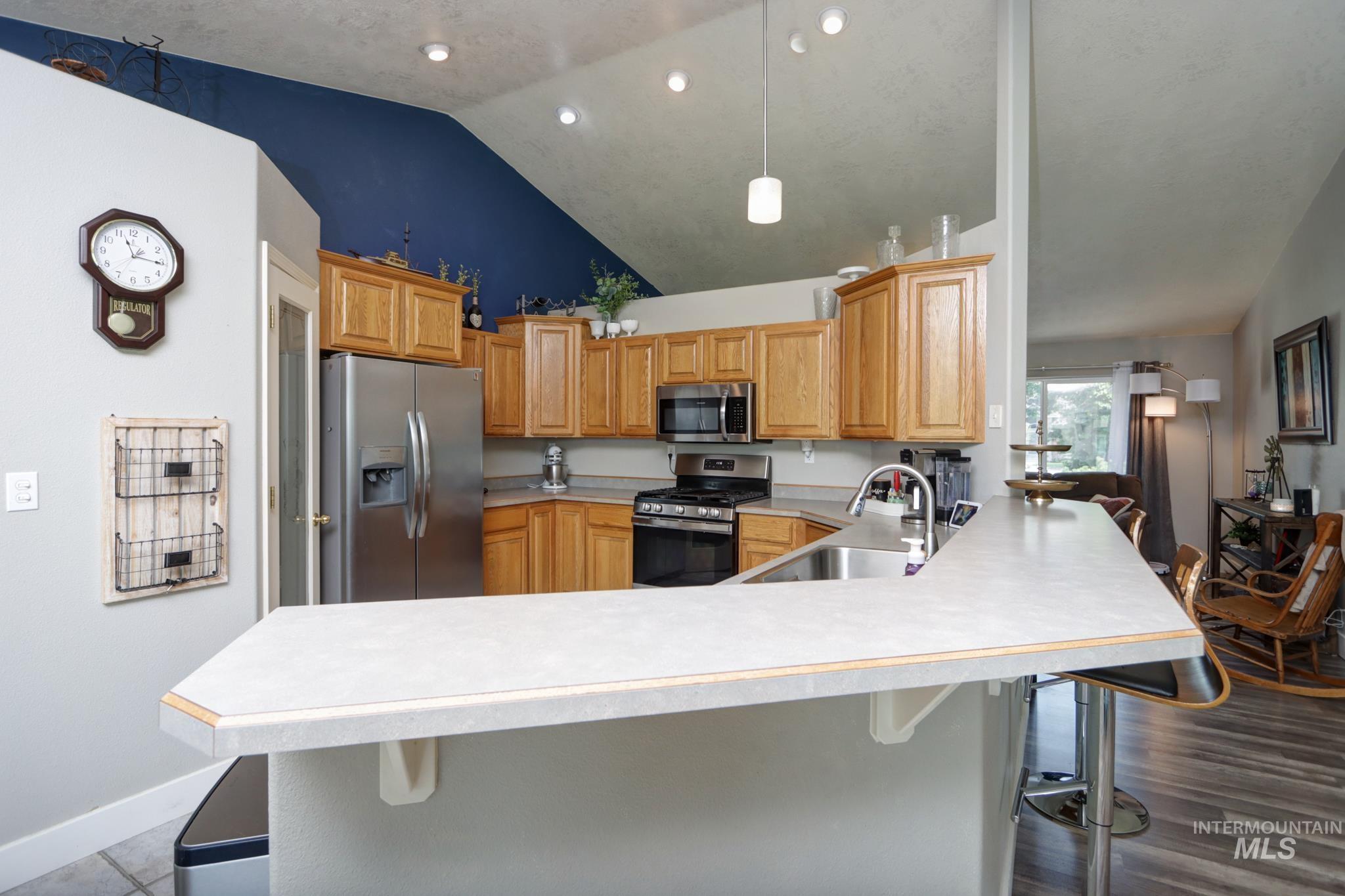 2061 Shelley Dr, Payette, Idaho 83661, 3 Bedrooms, 2.5 Bathrooms, Residential For Sale, Price $679,900, 98996328