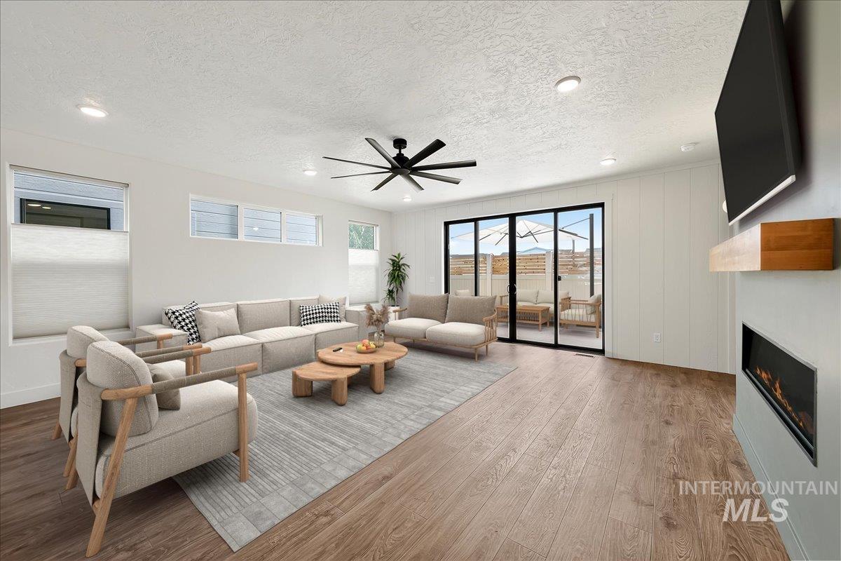 60 N Feather Reed Ave., Meridian, Idaho 83642, 4 Bedrooms, 2.5 Bathrooms, Residential For Sale, Price $574,900,MLS 98996330