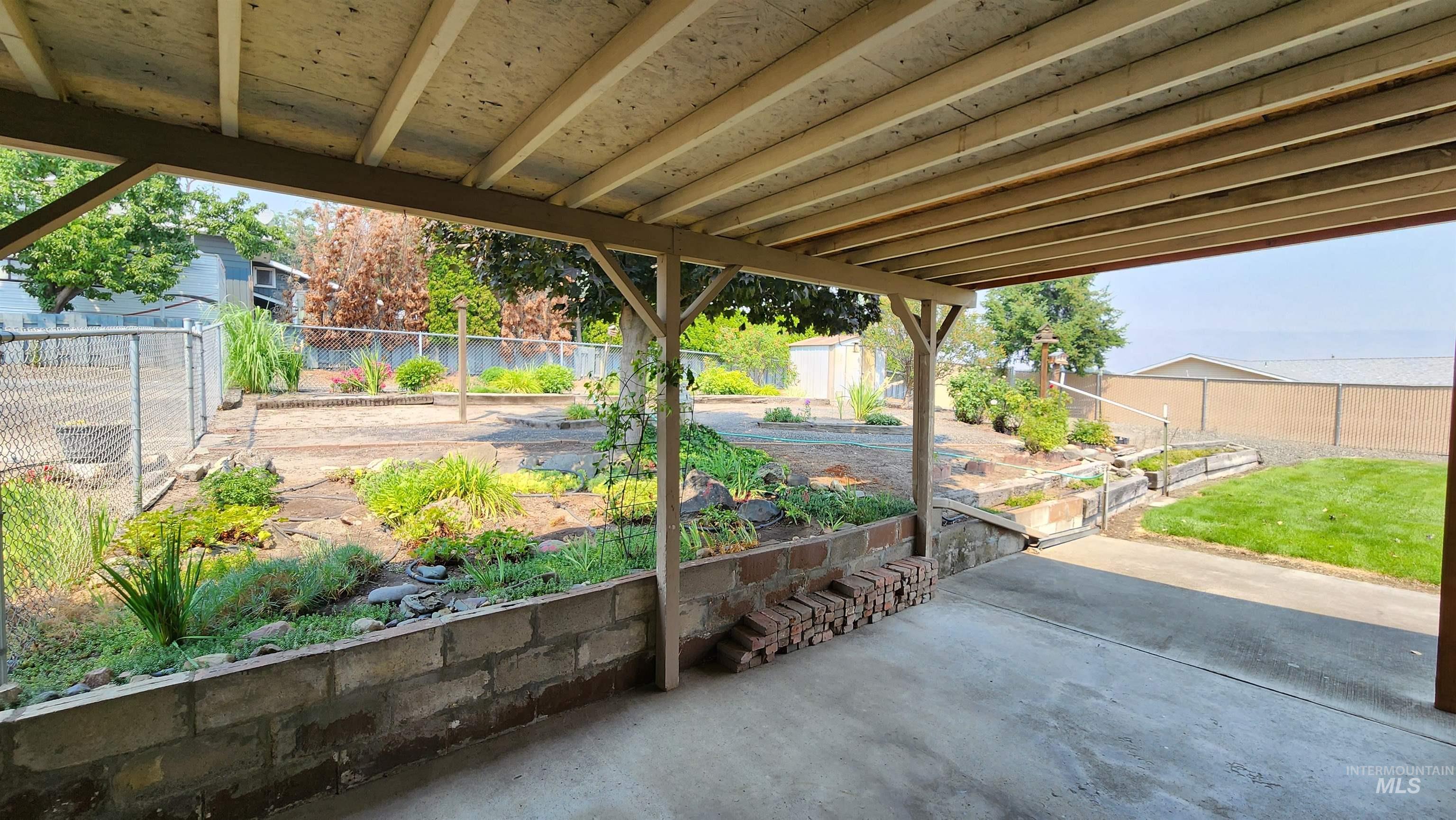812 Walk Ln, Clarkston, Idaho 99403, 3 Bedrooms, 1 Bathroom, Residential For Sale, Price $335,000,MLS 98996331