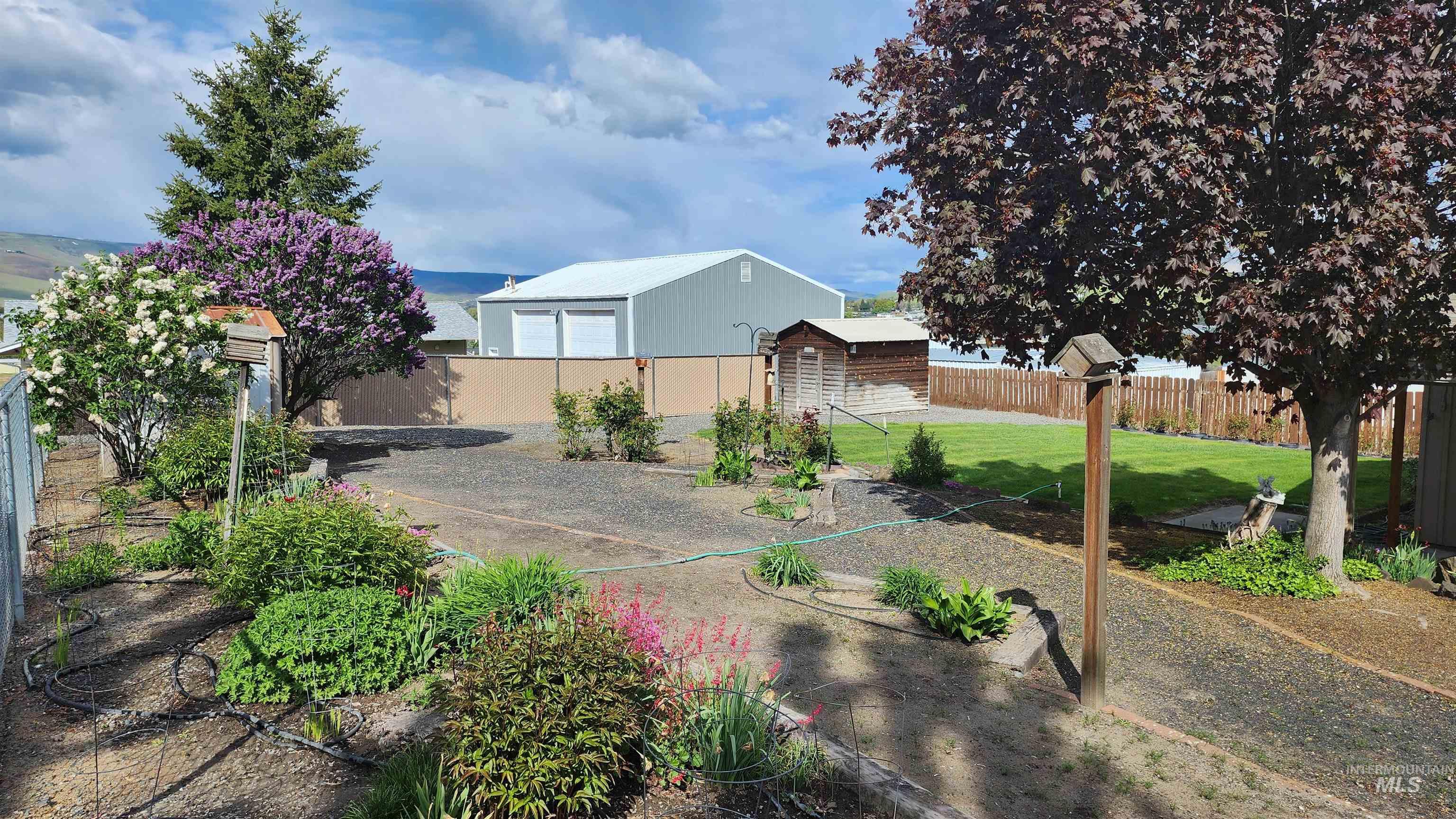 812 Walk Ln, Clarkston, Idaho 99403, 3 Bedrooms, 1 Bathroom, Residential For Sale, Price $335,000,MLS 98996331