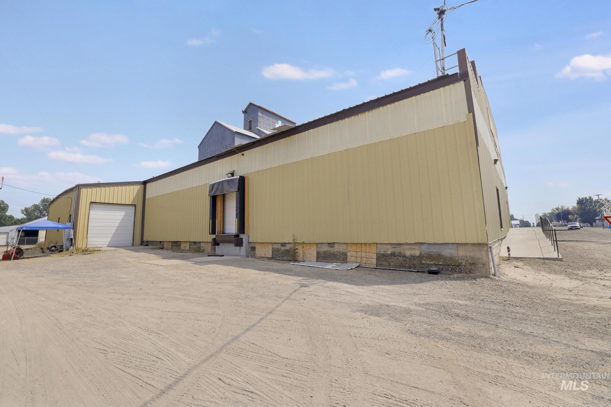171 Main Street N, Hansen, Idaho 83334, Business/Commercial For Sale, Price $58,500,MLS 98996333