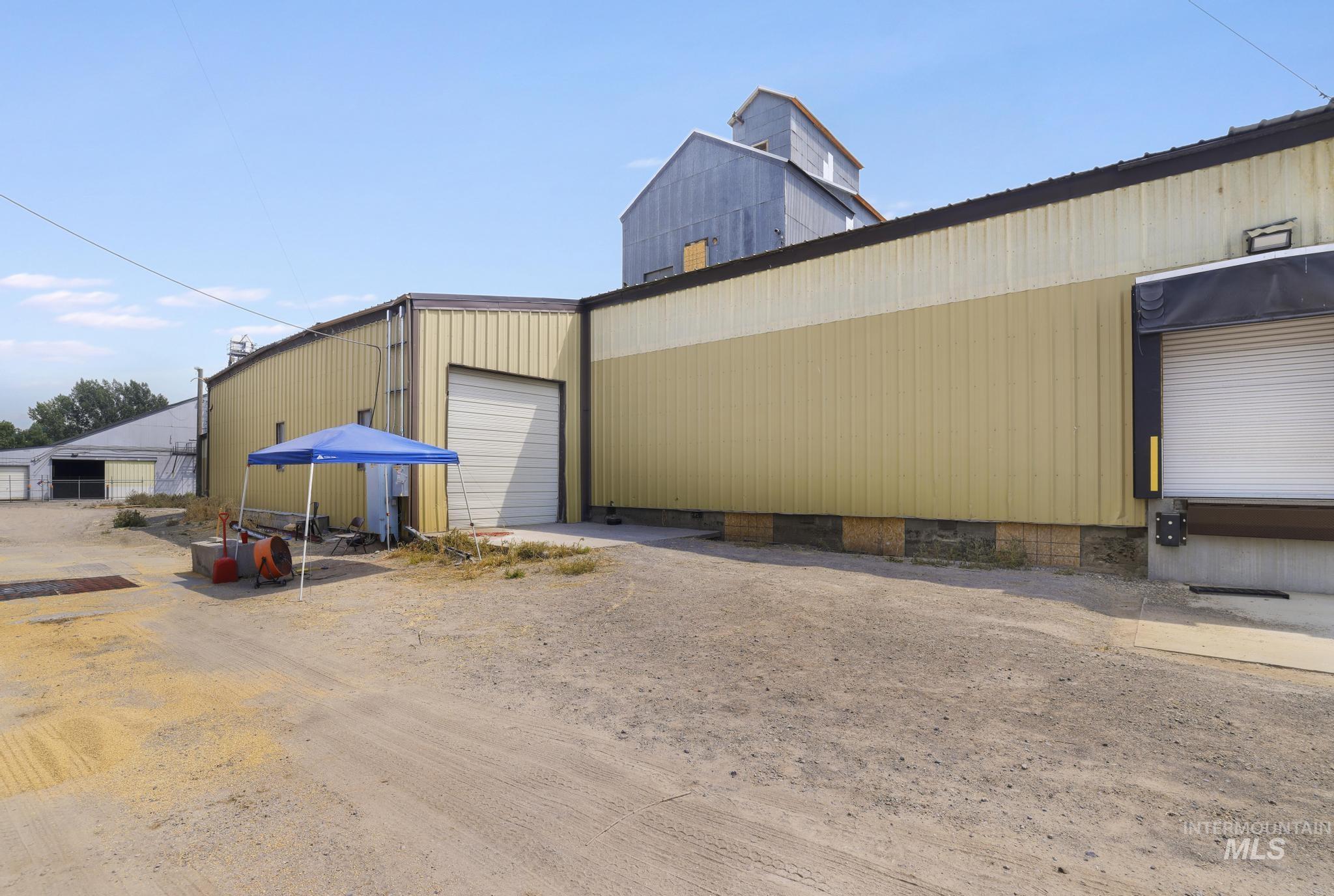 171 Main Street N, Hansen, Idaho 83334, Business/Commercial For Sale, Price $58,500,MLS 98996333