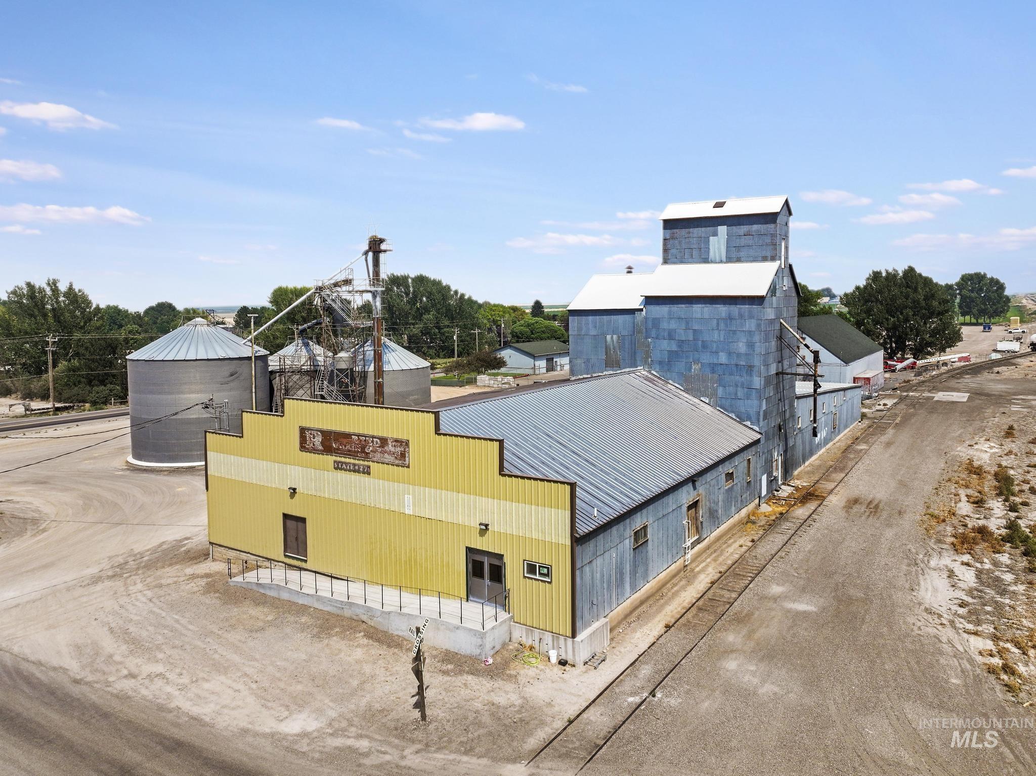 171 Main Street N, Hansen, Idaho 83334, Business/Commercial For Sale, Price $58,500,MLS 98996333