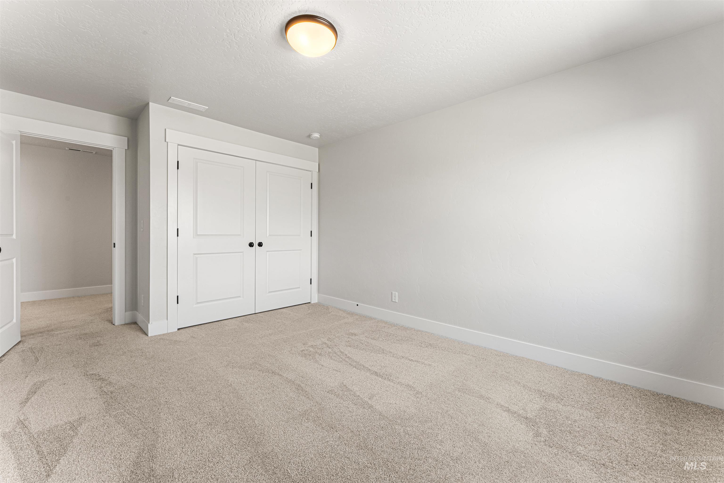 1717 E Mount Maria St, Meridian, Idaho 83643, 4 Bedrooms, 2.5 Bathrooms, Residential For Sale, Price $699,000, 98996334