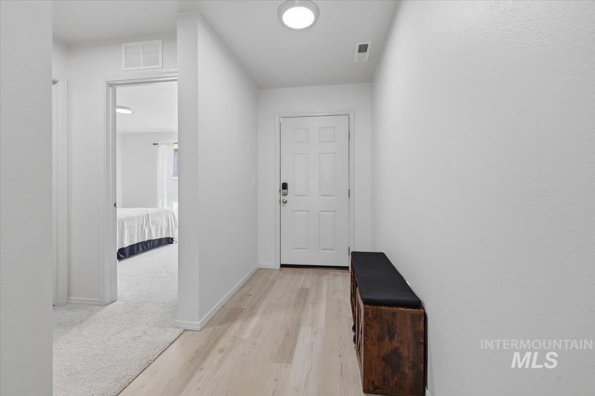 1428 Gold St, Middleton, Idaho 83644, 3 Bedrooms, 2 Bathrooms, Residential For Sale, Price $419,900,MLS 98996335