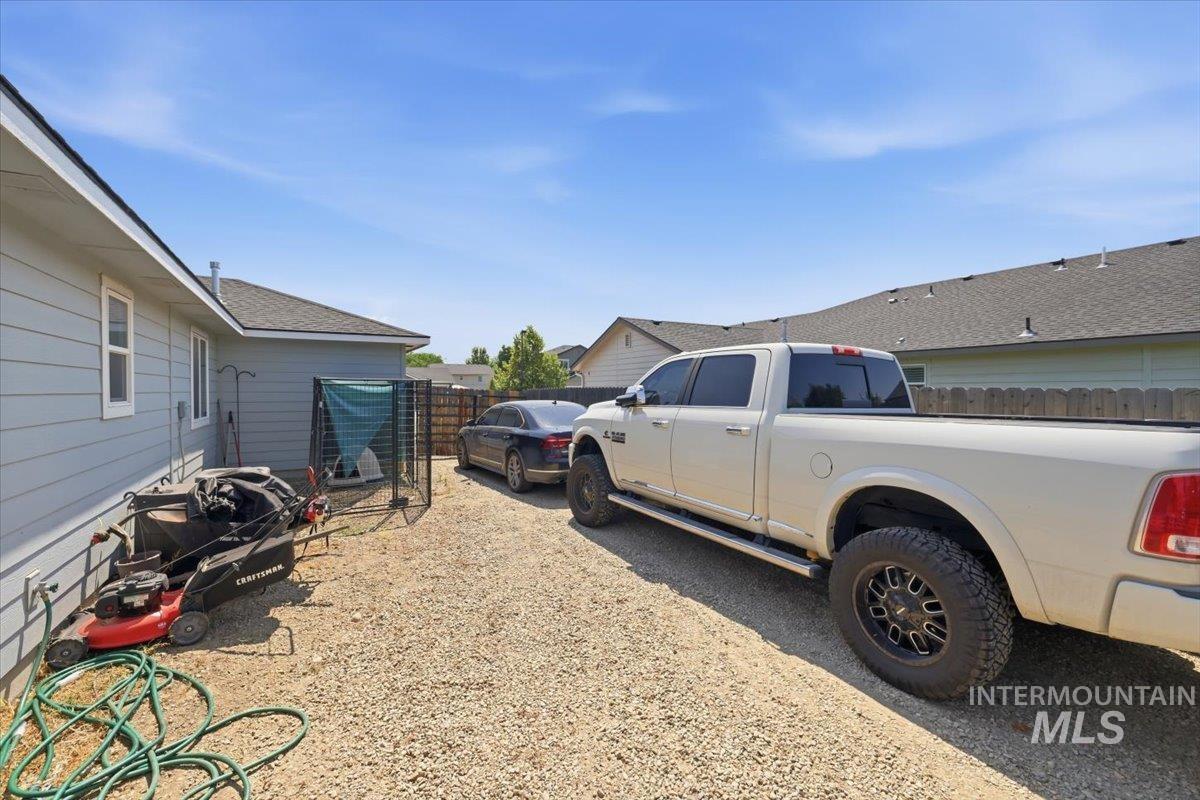 1428 Gold St, Middleton, Idaho 83644, 3 Bedrooms, 2 Bathrooms, Residential For Sale, Price $419,900,MLS 98996335