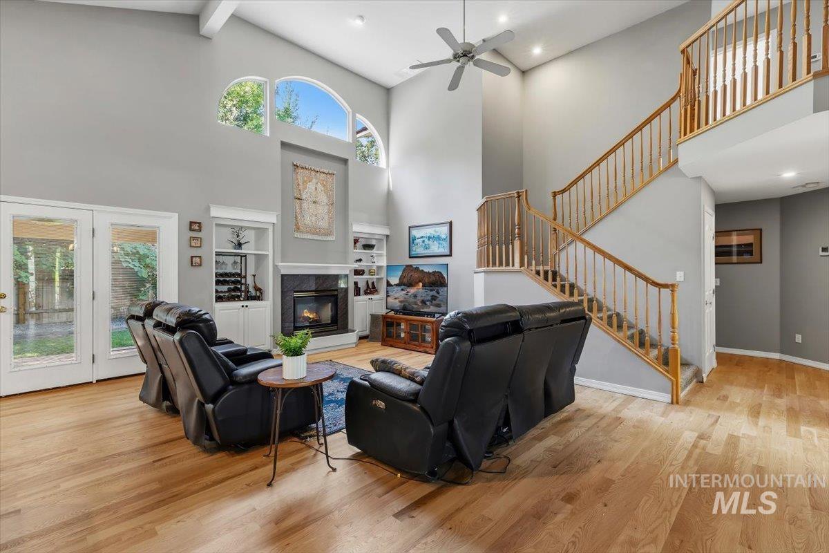 8001 W Innsbrook Ct, Boise, Idaho 83704, 5 Bedrooms, 2.5 Bathrooms, Residential For Sale, Price $724,900, 98996337