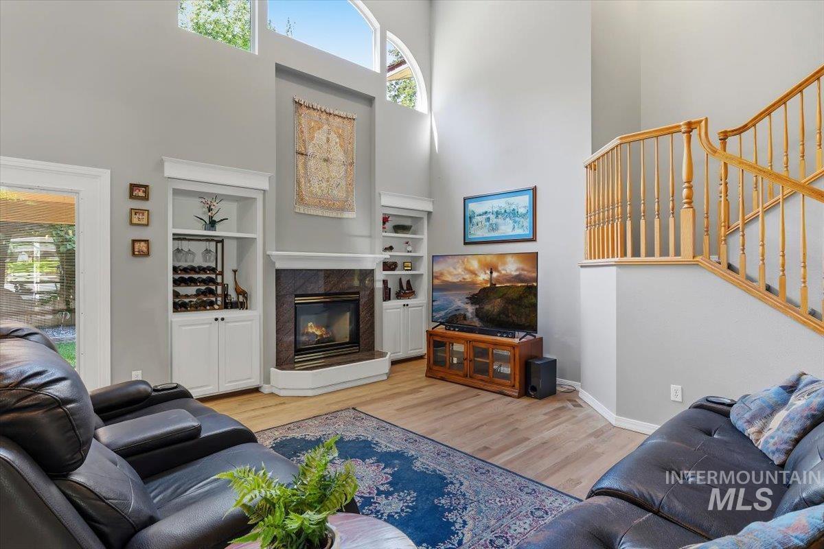 8001 W Innsbrook Ct, Boise, Idaho 83704, 5 Bedrooms, 2.5 Bathrooms, Residential For Sale, Price $724,900, 98996337