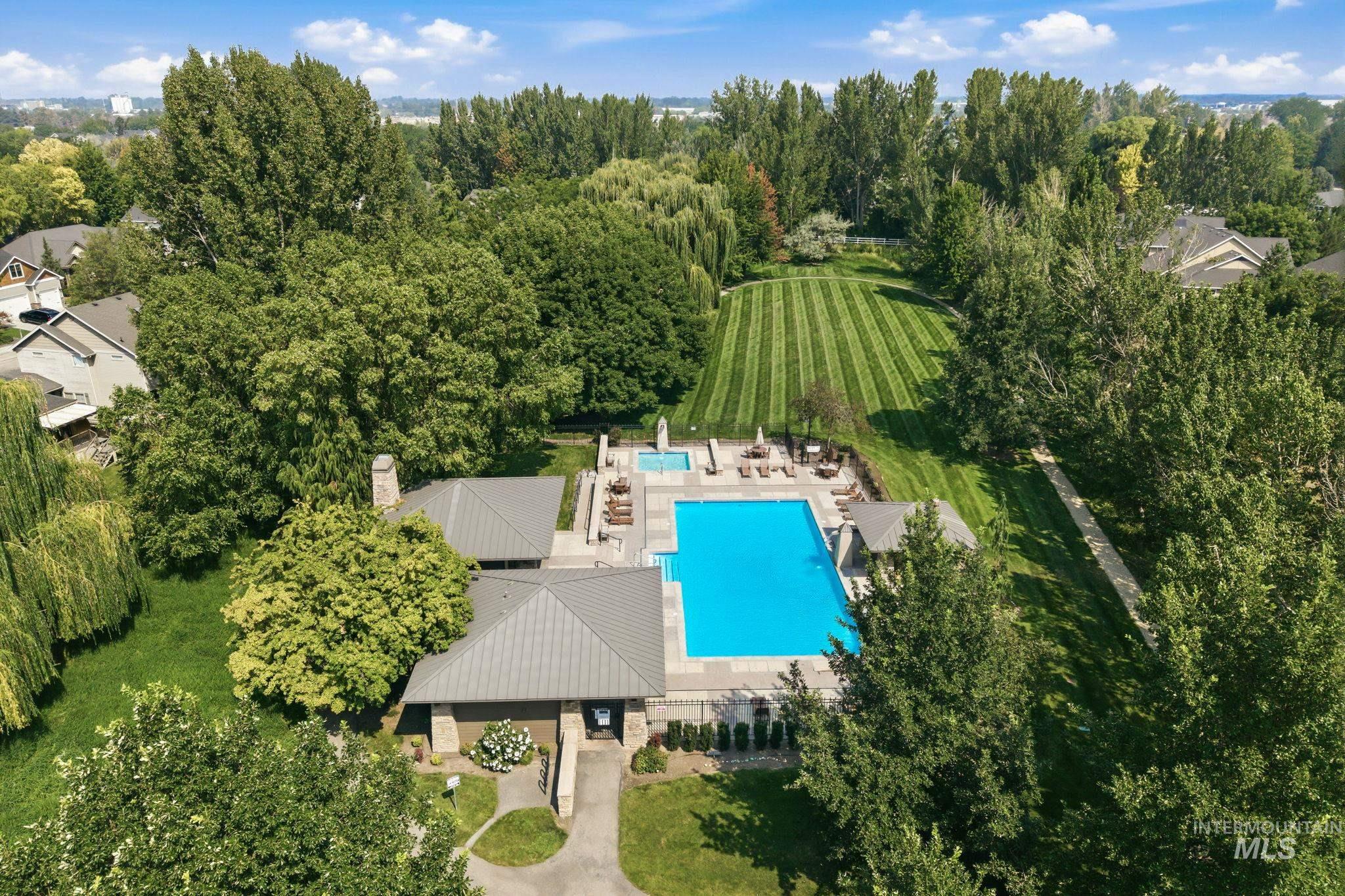 648 S Torino Ave, Meridian, Idaho 83642, 3 Bedrooms, 2.5 Bathrooms, Residential For Sale, Price $499,900,MLS 98996340