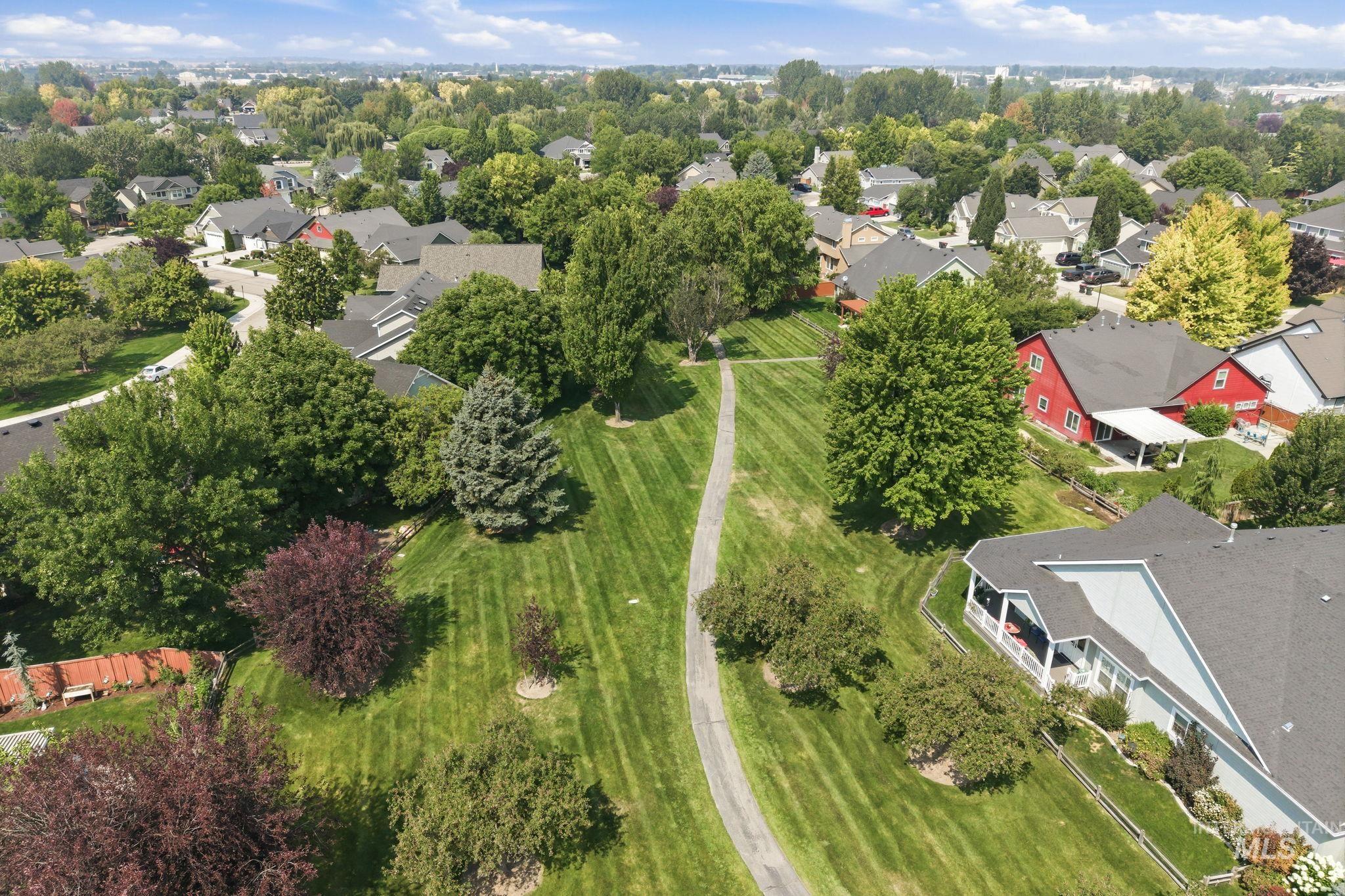 648 S Torino Ave, Meridian, Idaho 83642, 3 Bedrooms, 2.5 Bathrooms, Residential For Sale, Price $499,900,MLS 98996340