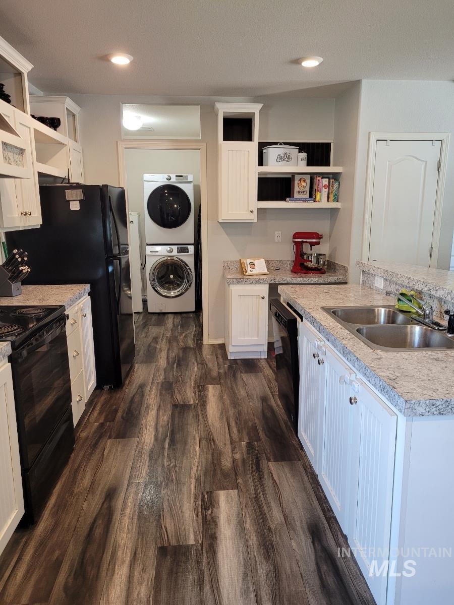 2332 S Naclerio Lane, Boise, Idaho 83705, 3 Bedrooms, 2 Bathrooms, Residential For Sale, Price $149,900,MLS 98996343
