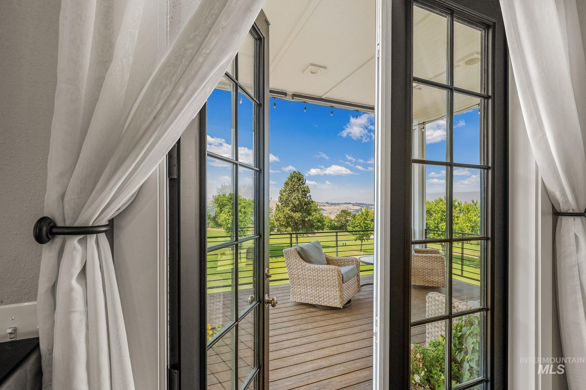 3986 Foothills Drive, Lewiston, Idaho 83501, 4 Bedrooms, 4 Bathrooms, Residential For Sale, Price $1,099,000, 98996344