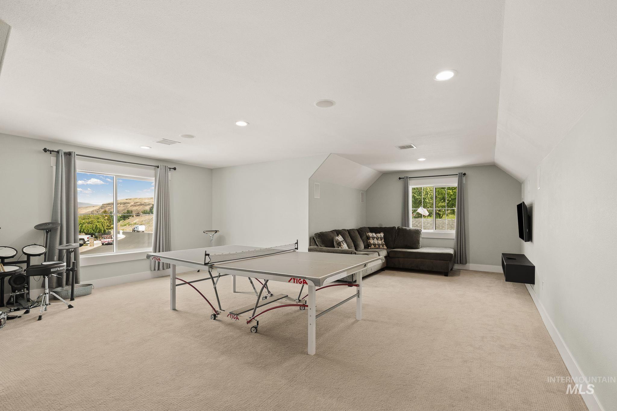 3986 Foothills Drive, Lewiston, Idaho 83501, 4 Bedrooms, 4 Bathrooms, Residential For Sale, Price $1,099,000, 98996344