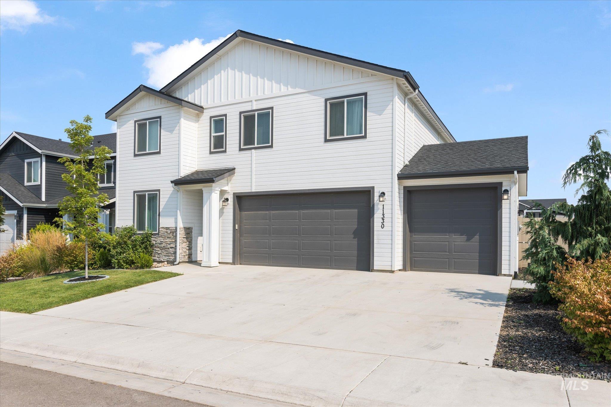 11330 Aspen Hill Dr, Caldwell, Idaho 83605, 4 Bedrooms, 3 Bathrooms, Residential For Sale, Price $488,500,MLS 98996345