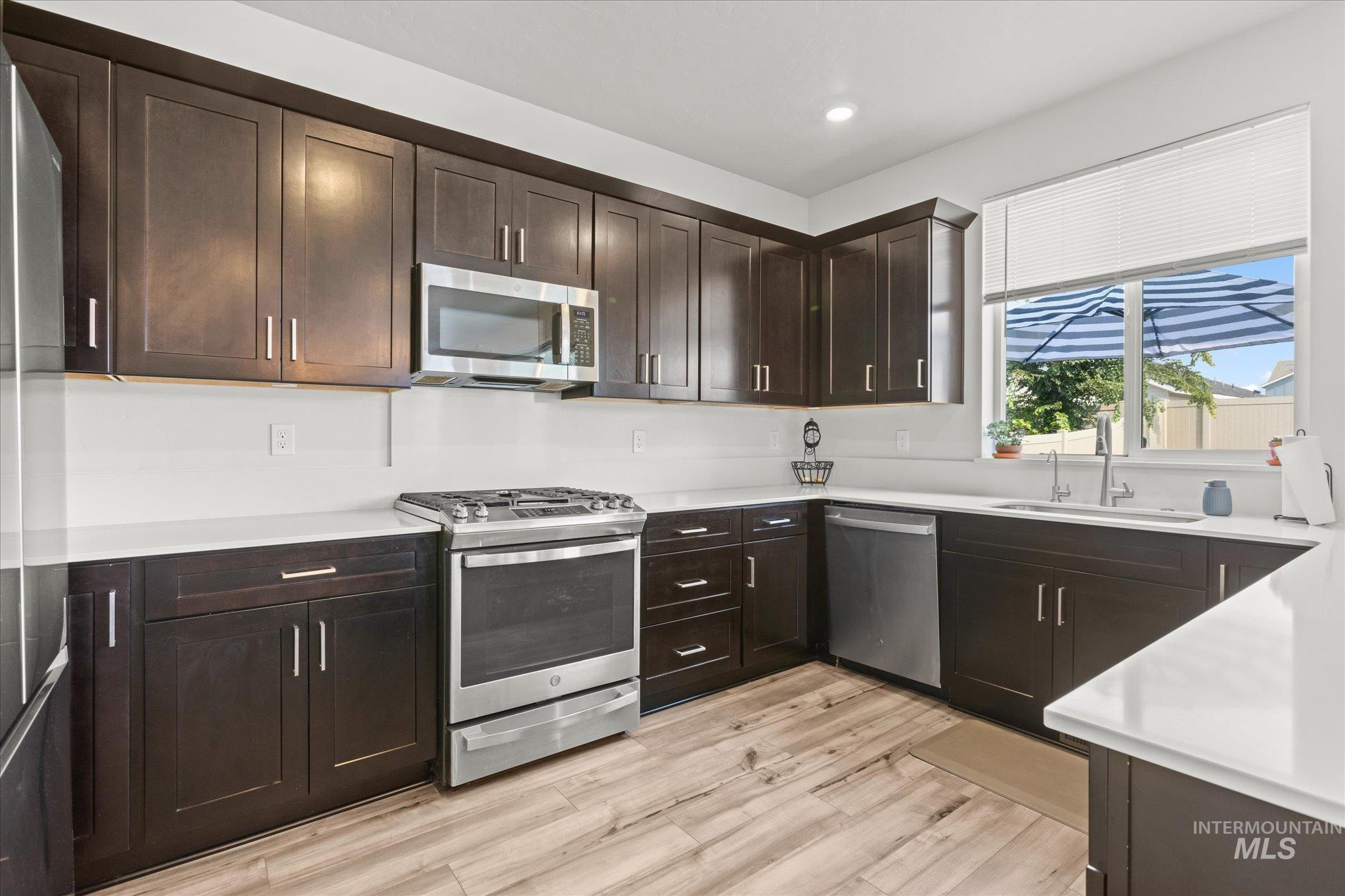 11330 Aspen Hill Dr, Caldwell, Idaho 83605, 4 Bedrooms, 3 Bathrooms, Residential For Sale, Price $488,500,MLS 98996345