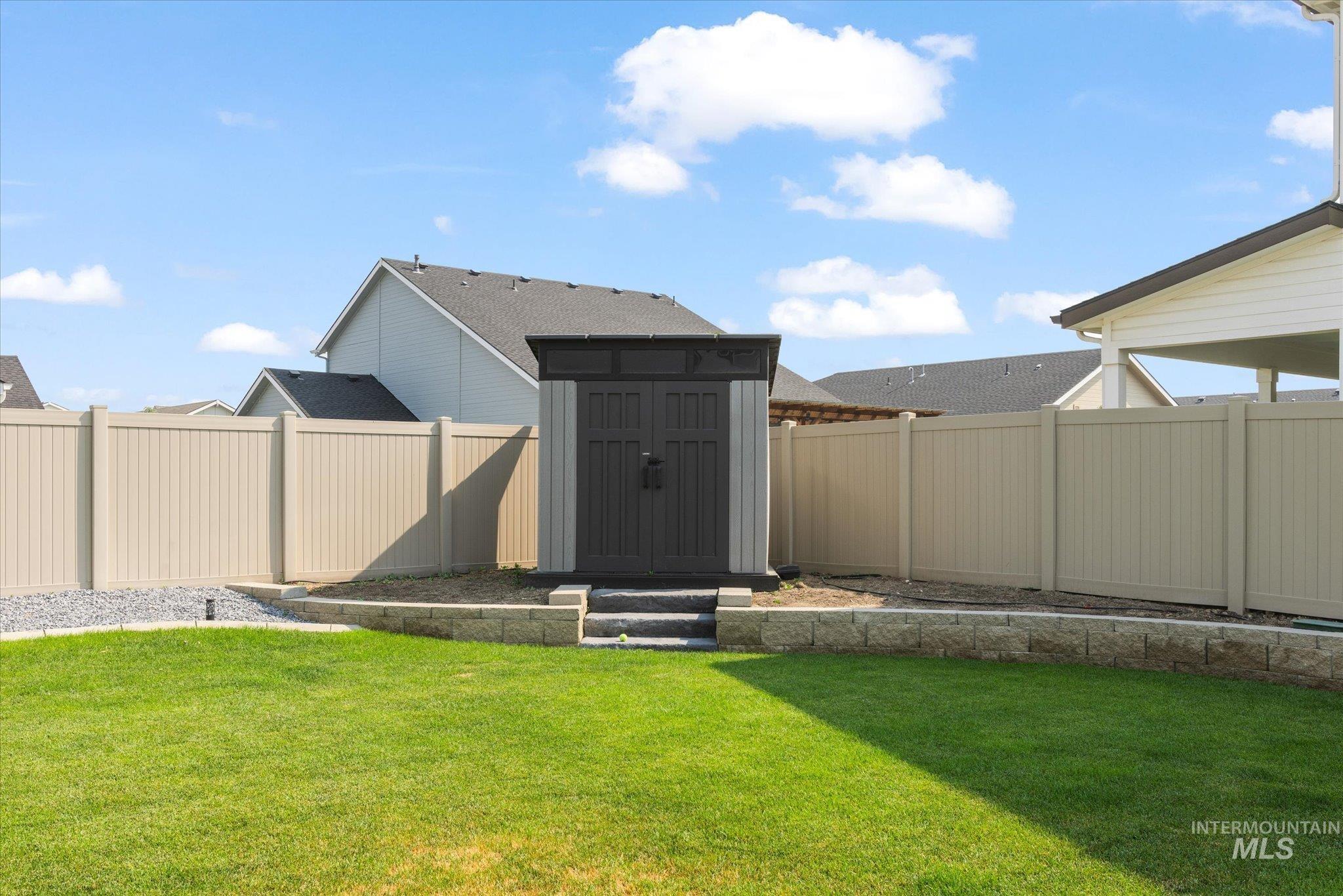 11330 Aspen Hill Dr, Caldwell, Idaho 83605, 4 Bedrooms, 3 Bathrooms, Residential For Sale, Price $488,500,MLS 98996345