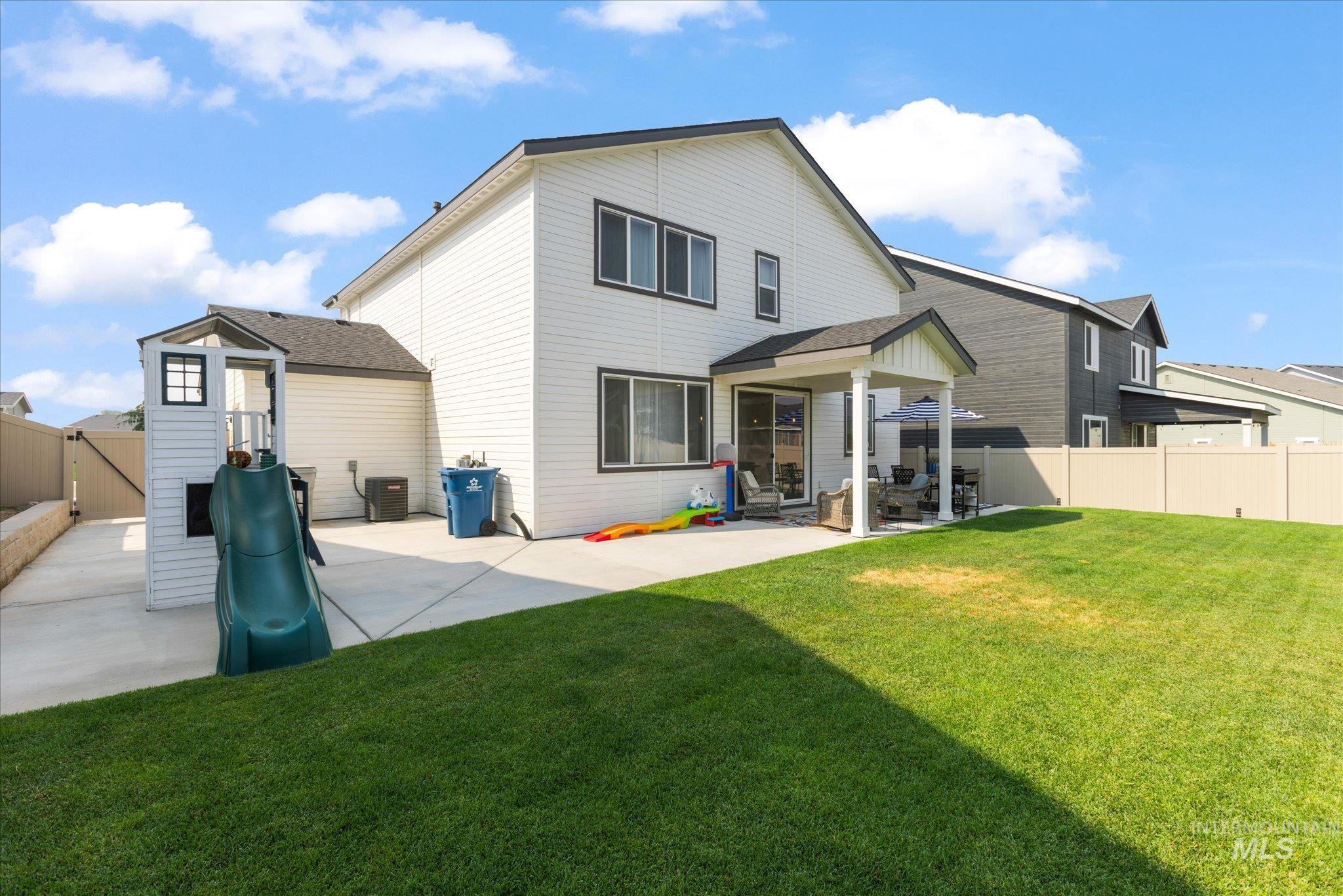 11330 Aspen Hill Dr, Caldwell, Idaho 83605, 4 Bedrooms, 3 Bathrooms, Residential For Sale, Price $488,500,MLS 98996345
