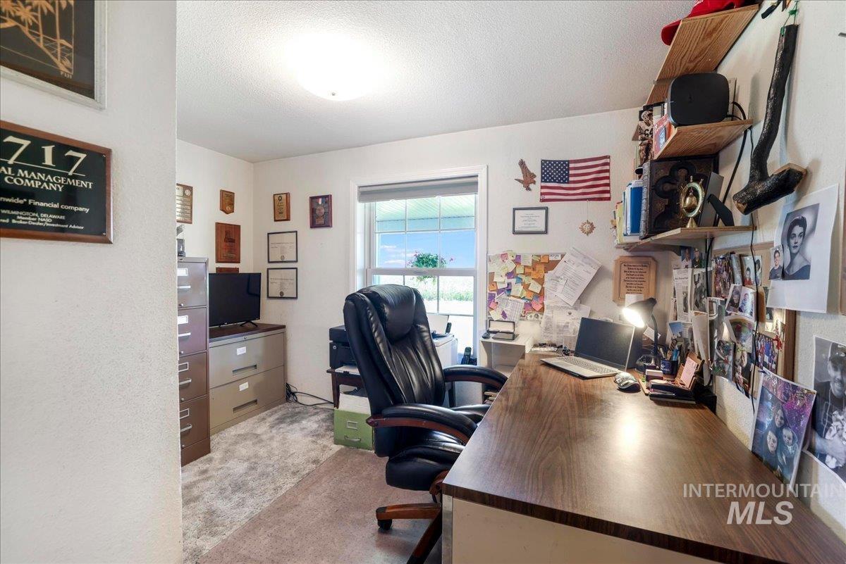 2225 E 1010 S, Hazelton, Idaho 83335, 5 Bedrooms, 2 Bathrooms, Residential For Sale, Price $399,000,MLS 98996347