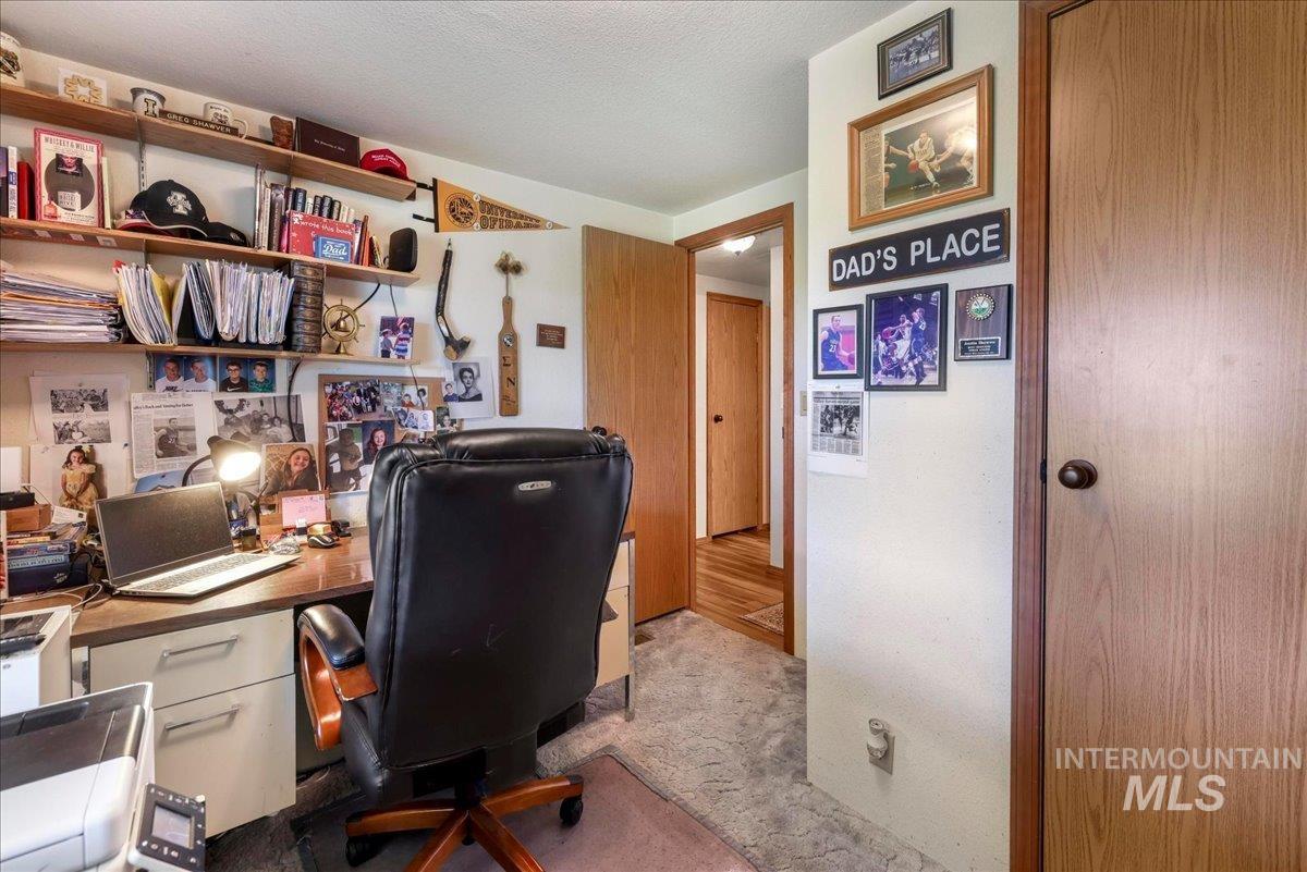 2225 E 1010 S, Hazelton, Idaho 83335, 5 Bedrooms, 2 Bathrooms, Residential For Sale, Price $399,000,MLS 98996347