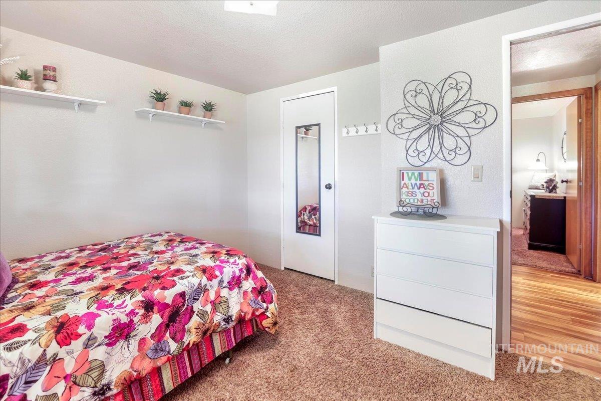 2225 E 1010 S, Hazelton, Idaho 83335, 5 Bedrooms, 2 Bathrooms, Residential For Sale, Price $399,000,MLS 98996347