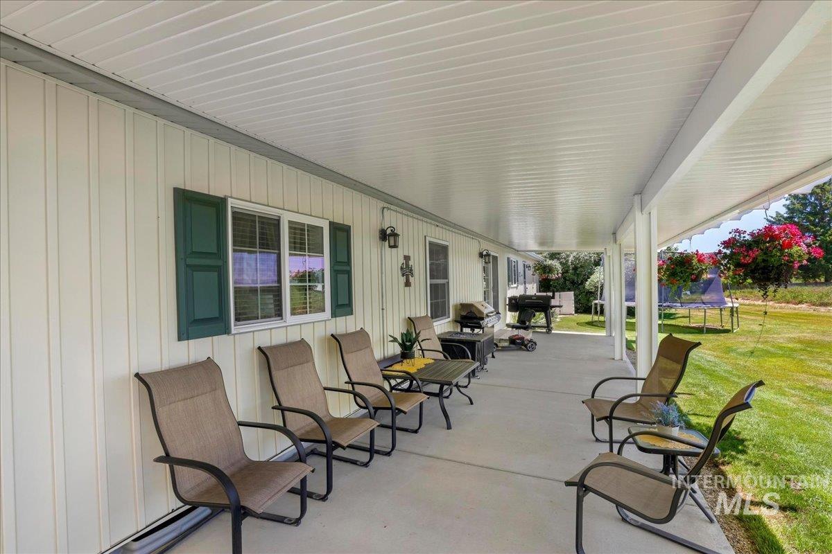 2225 E 1010 S, Hazelton, Idaho 83335, 5 Bedrooms, 2 Bathrooms, Residential For Sale, Price $399,000,MLS 98996347