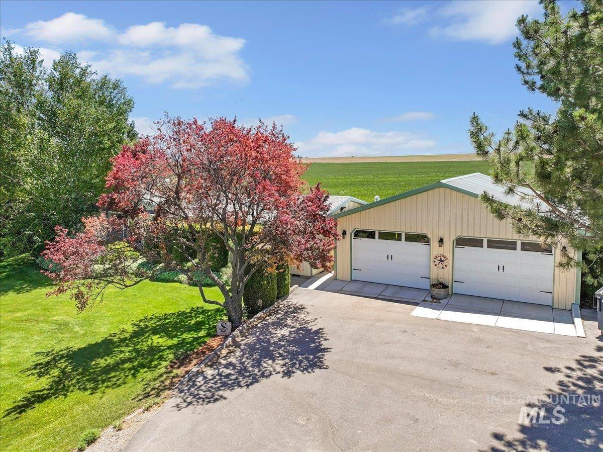 2225 E 1010 S, Hazelton, Idaho 83335, 5 Bedrooms, 2 Bathrooms, Residential For Sale, Price $399,000,MLS 98996347