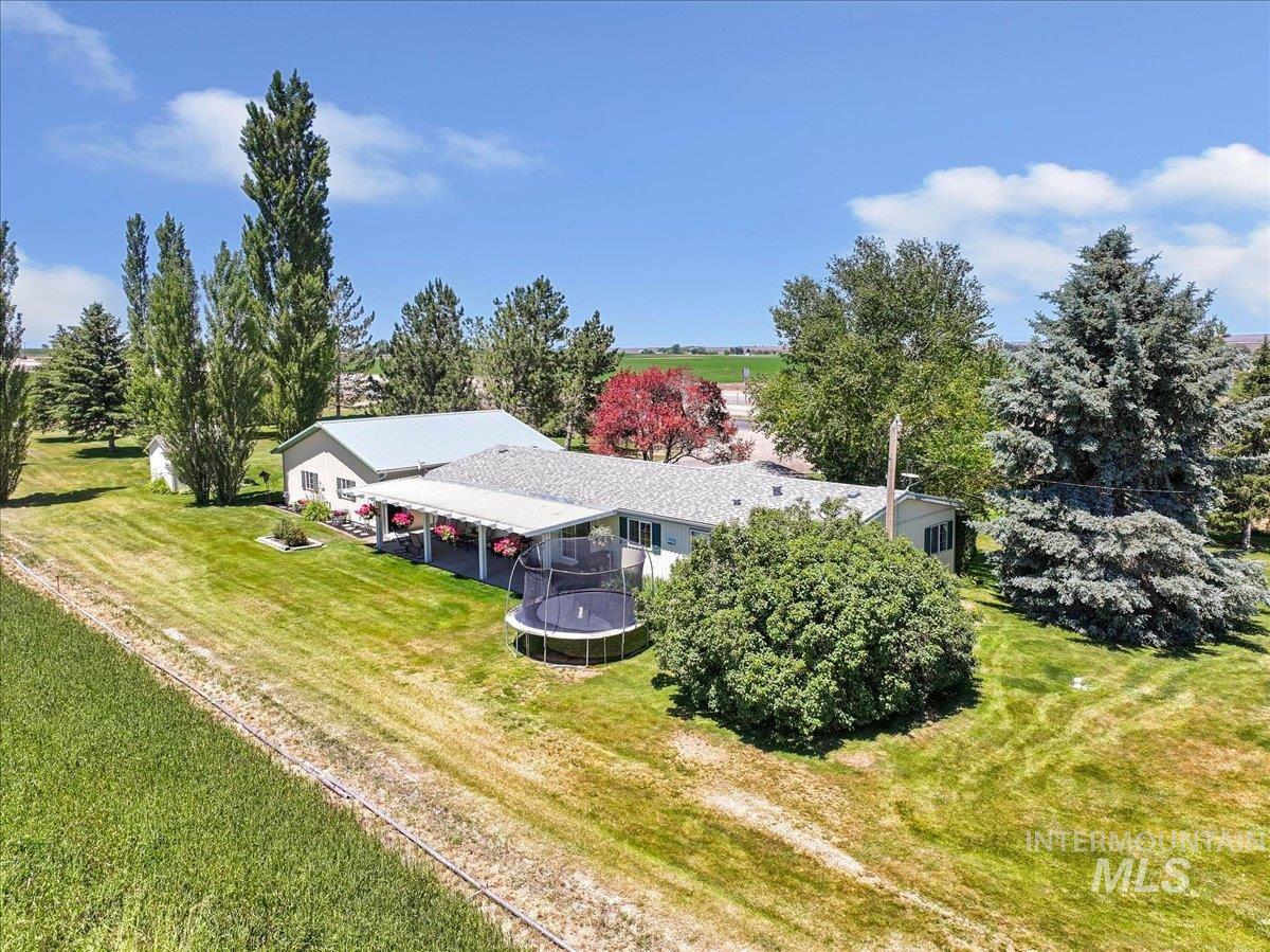 2225 E 1010 S, Hazelton, Idaho 83335, 5 Bedrooms, 2 Bathrooms, Residential For Sale, Price $399,000,MLS 98996347