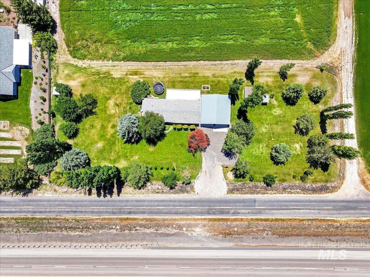 2225 E 1010 S, Hazelton, Idaho 83335, 5 Bedrooms, 2 Bathrooms, Residential For Sale, Price $399,000,MLS 98996347