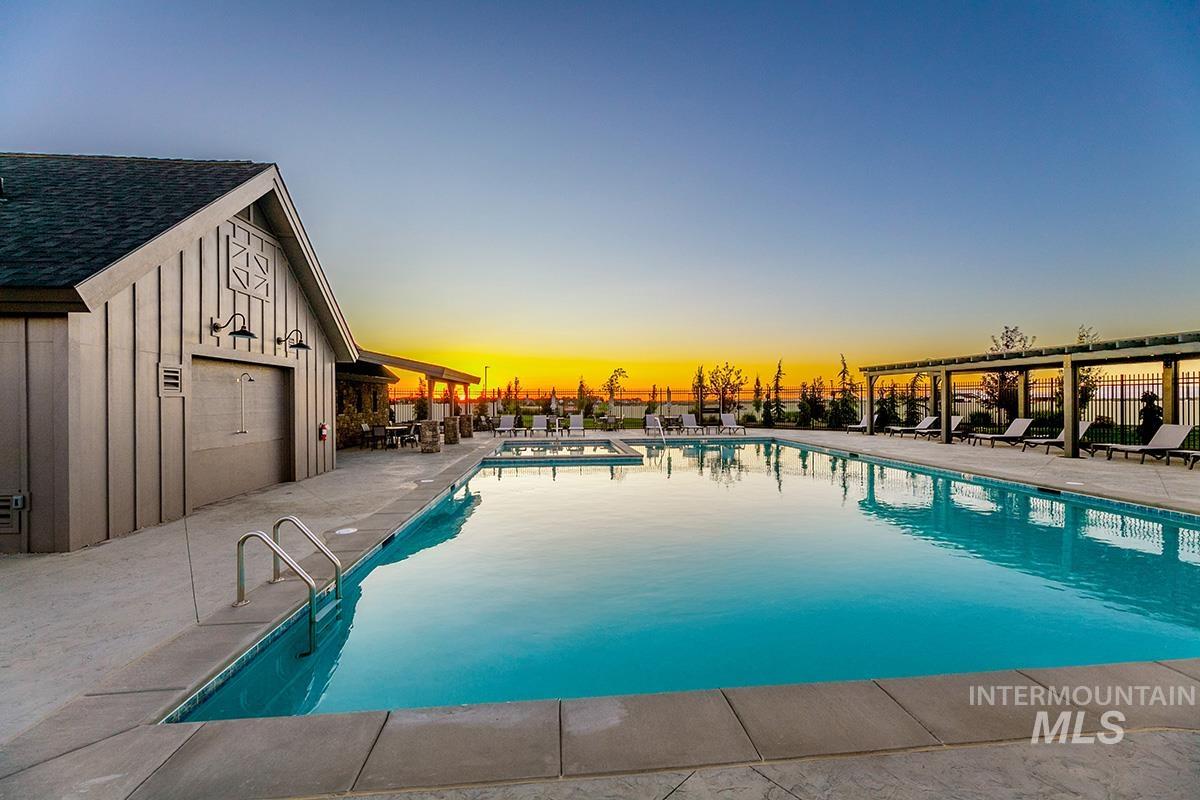 3535 E Englehart Drive, Meridian, Idaho 83642, 3 Bedrooms, 3 Bathrooms, Residential For Sale, Price $739,000, 98996348