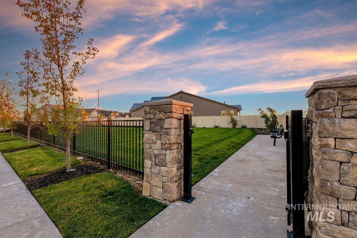 3535 E Englehart Drive, Meridian, Idaho 83642, 3 Bedrooms, 3 Bathrooms, Residential For Sale, Price $739,000, 98996348