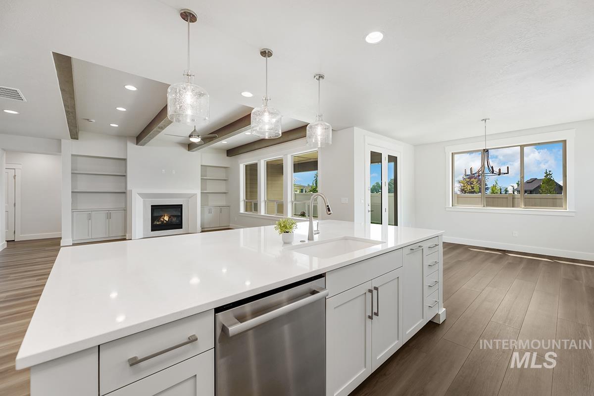 3535 E Englehart Drive, Meridian, Idaho 83642, 3 Bedrooms, 3 Bathrooms, Residential For Sale, Price $739,000, 98996348