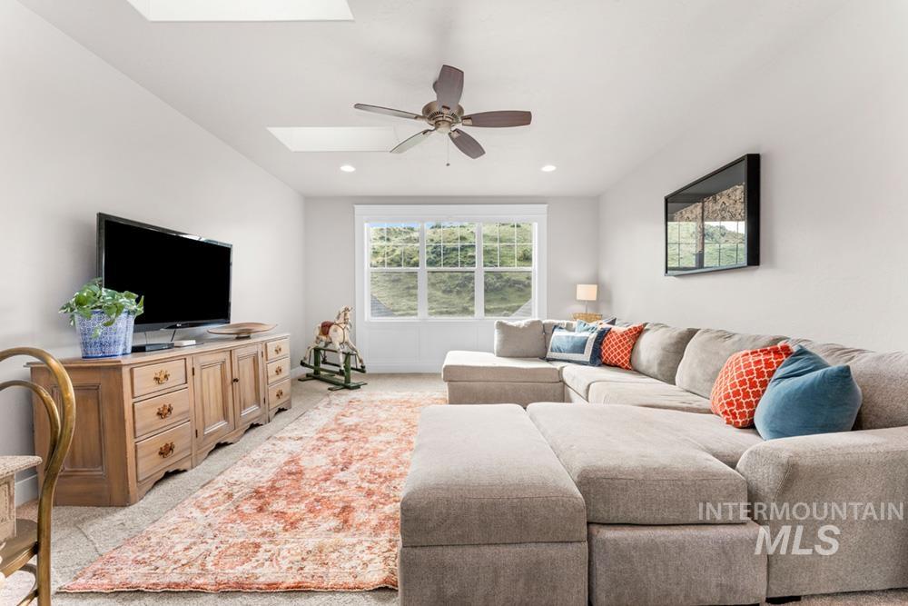 11339 N 20th Pl, Boise, Idaho 83714, 4 Bedrooms, 2.5 Bathrooms, Residential For Sale, Price $988,000, 98996351