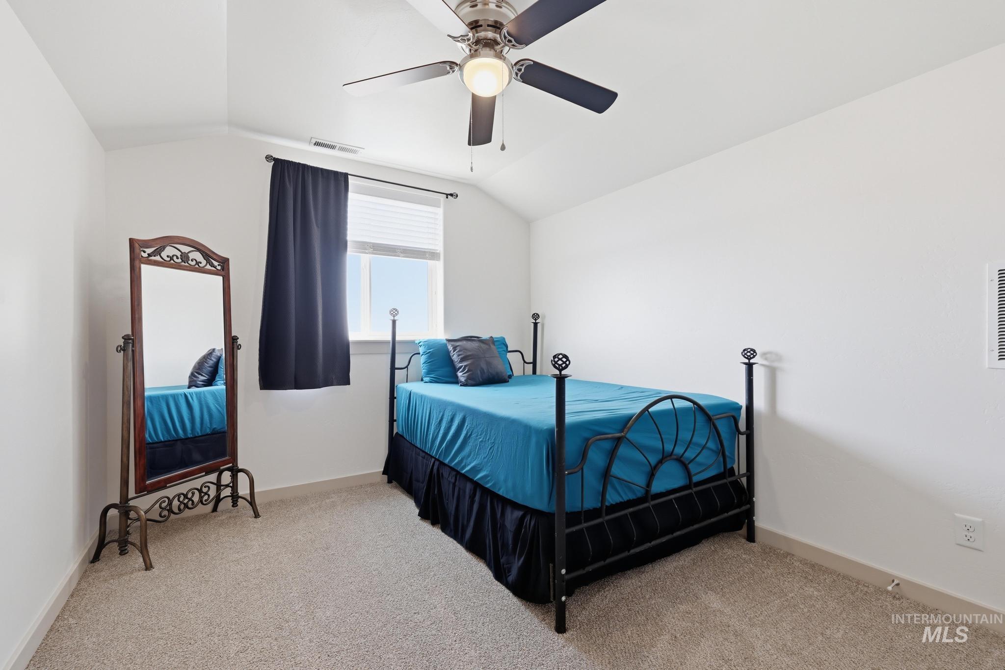 178 E Syringa Loop, Shoshone, Idaho 83352, 4 Bedrooms, 2.5 Bathrooms, Residential For Sale, Price $539,900,MLS 98996353