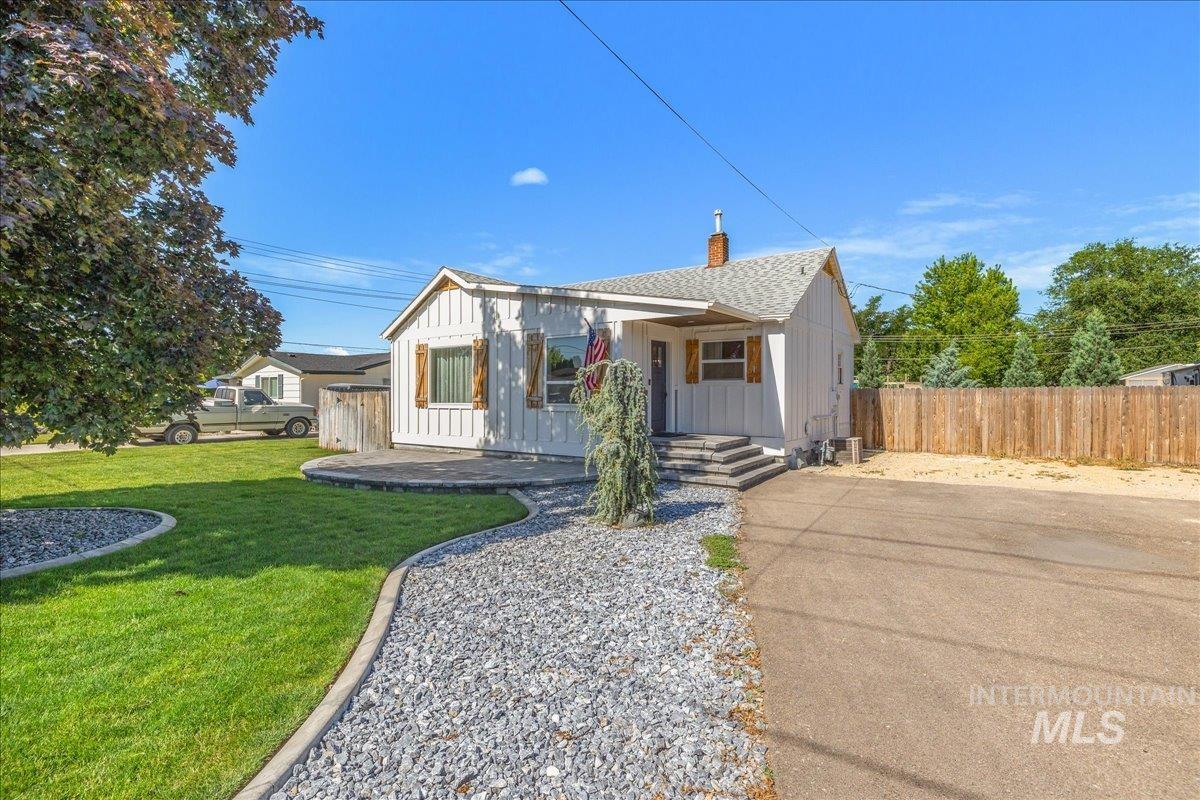951 S Powerline, Nampa, Idaho 83686, 1 Bedroom, 1 Bathroom, Residential For Sale, Price $405,000,MLS 98996357
