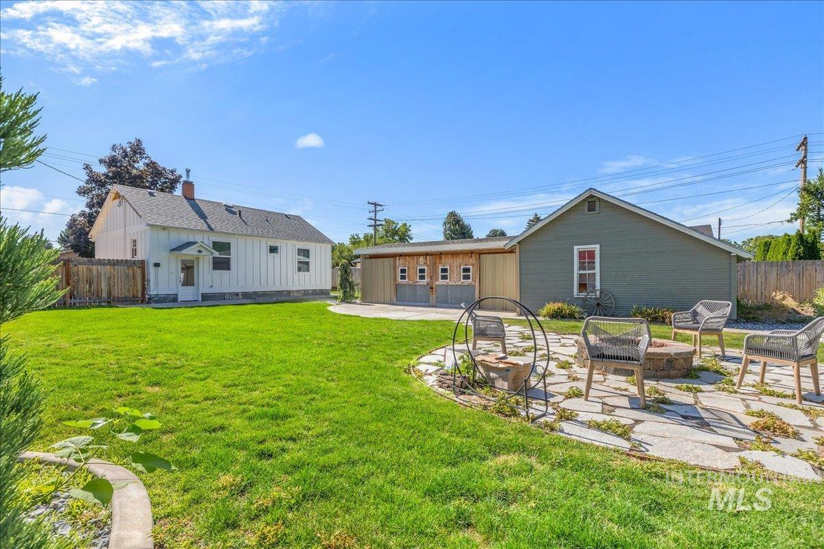 951 S Powerline, Nampa, Idaho 83686, 1 Bedroom, 1 Bathroom, Residential For Sale, Price $405,000,MLS 98996357