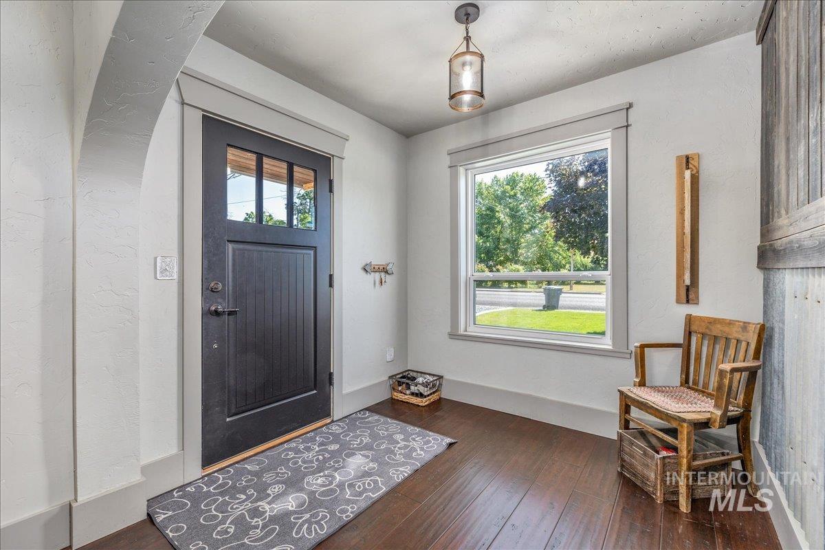 951 S Powerline, Nampa, Idaho 83686, 1 Bedroom, 1 Bathroom, Residential For Sale, Price $405,000,MLS 98996357
